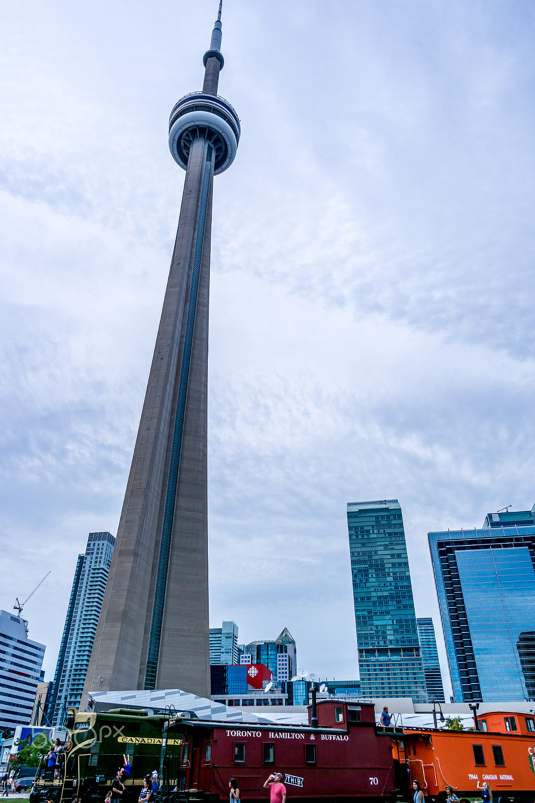 Samsung NX 16mm F2.4 Pancake sample photo. Cn tower 6 photography