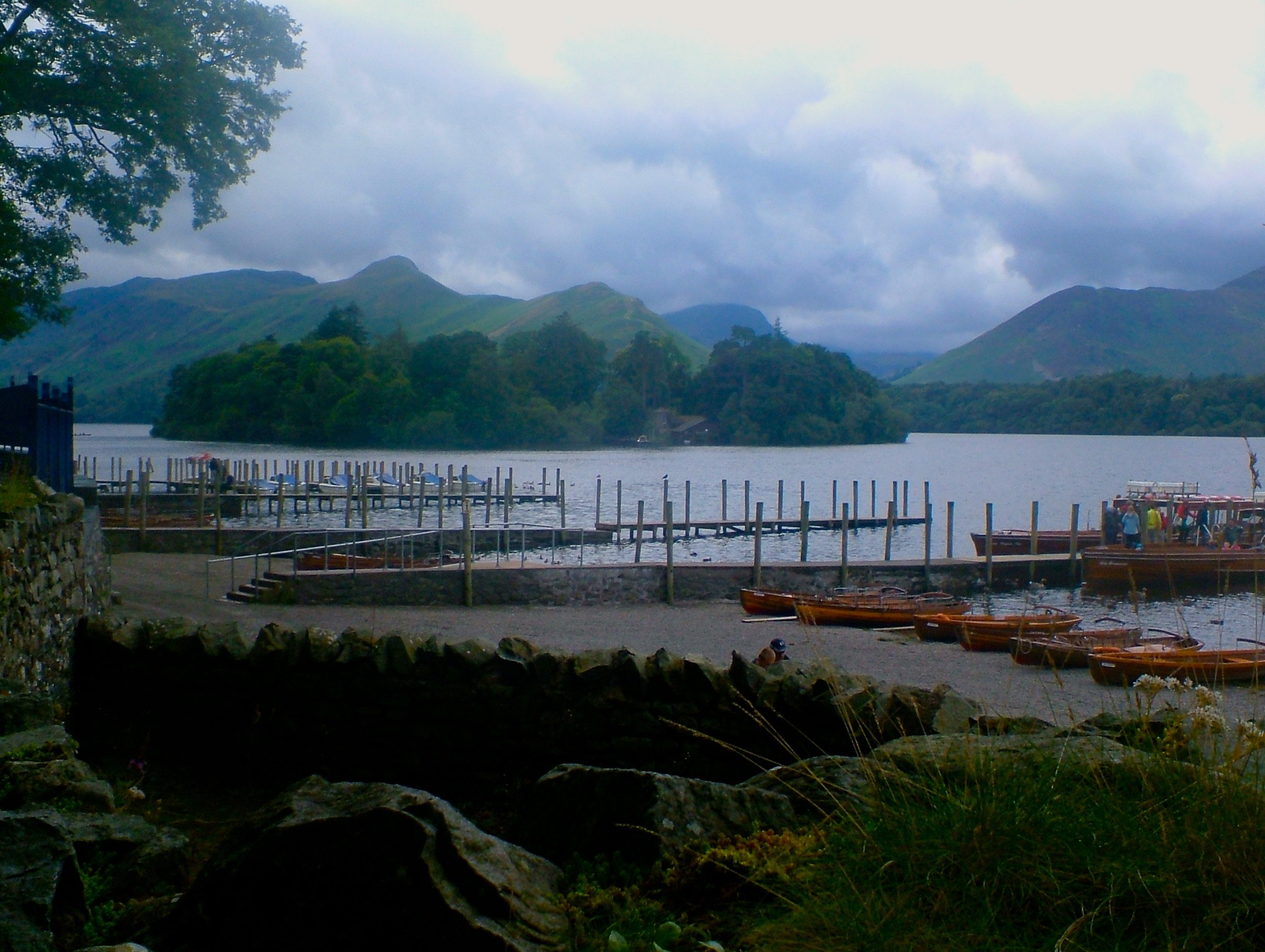 Fujifilm FinePix A605 sample photo. Windermere morning. photography