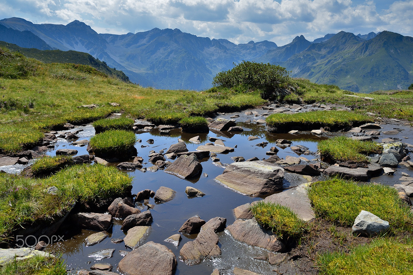 Nikon D600 + Nikon AF-S Nikkor 28mm F1.8G sample photo. Pyrénées. photography