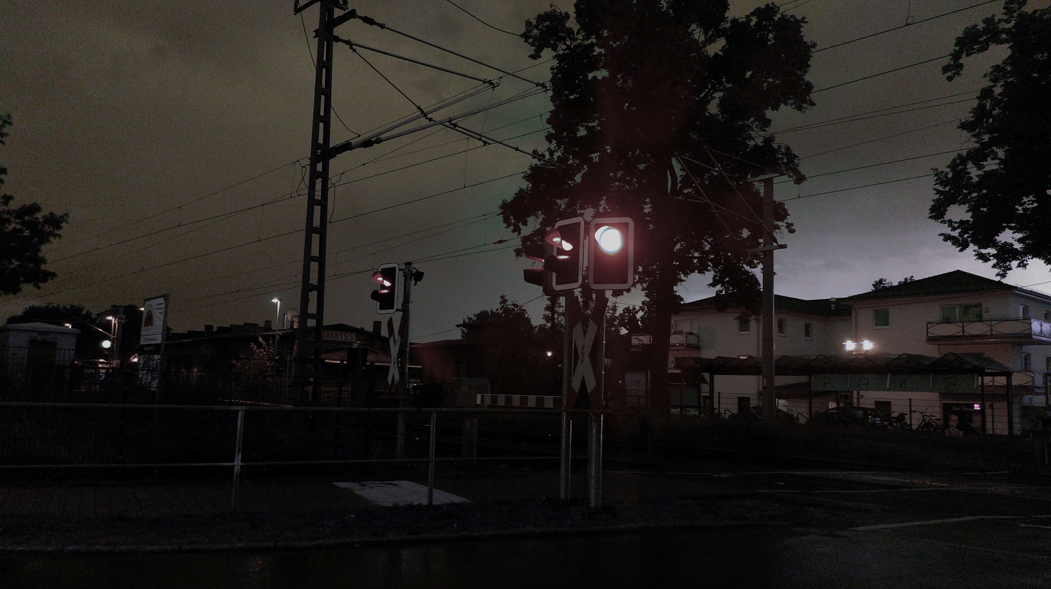 HTC ONE MINI 2 sample photo. Railwaylights photography