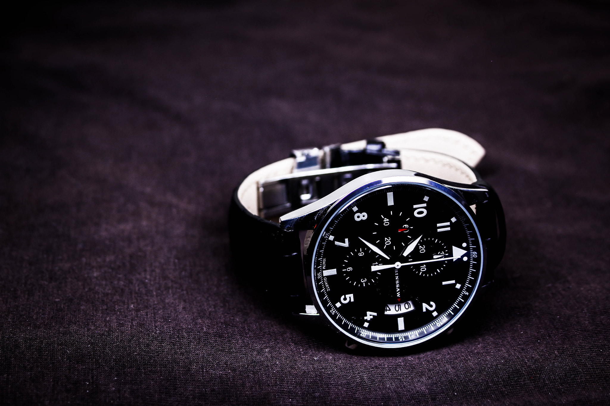 Canon EF 28-80mm f/3.5-5.6 sample photo. Montre photography