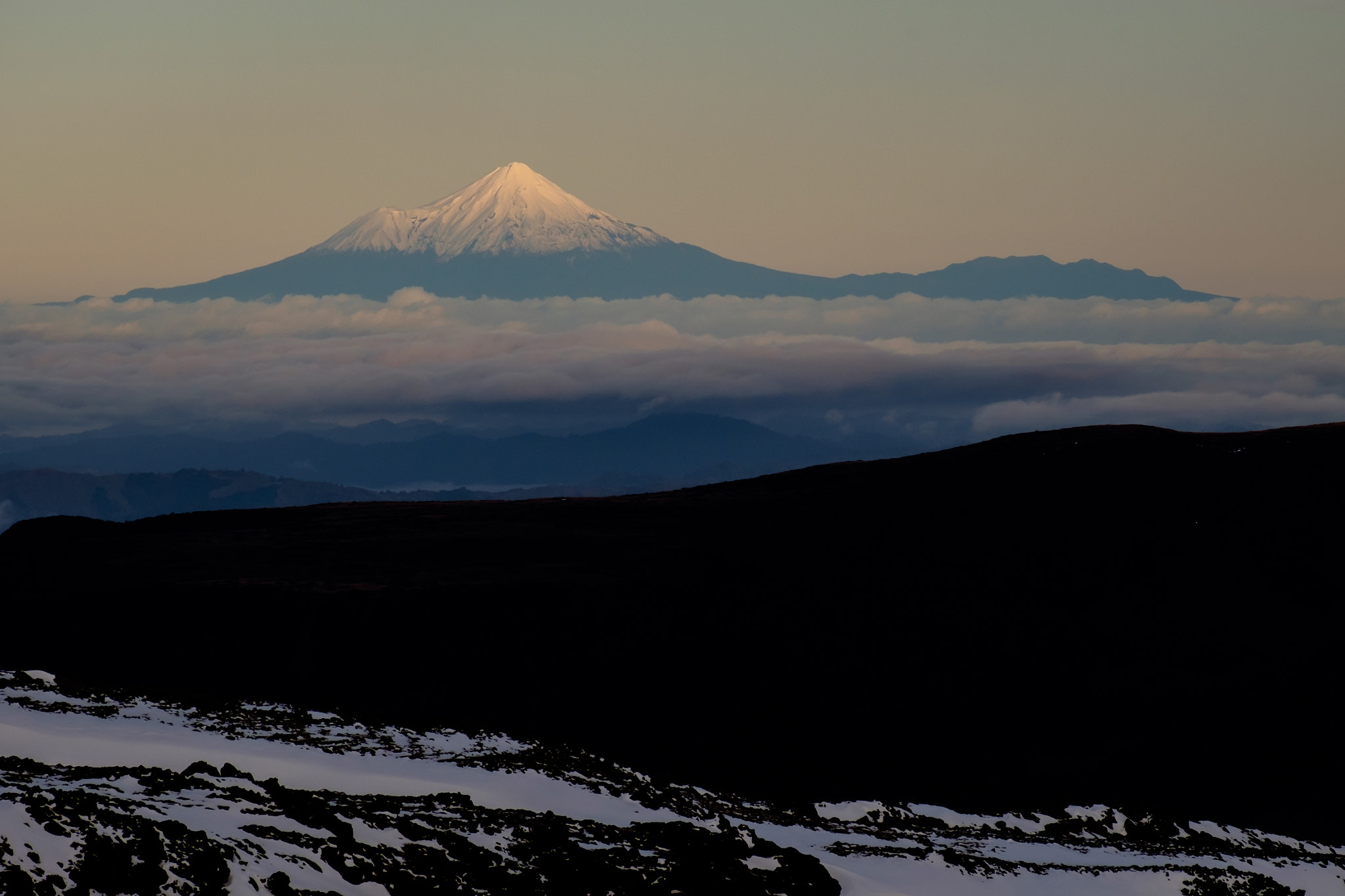 Fujifilm X-T10 + Fujifilm XC 50-230mm F4.5-6.7 OIS II sample photo. Taranaki above the clouds photography
