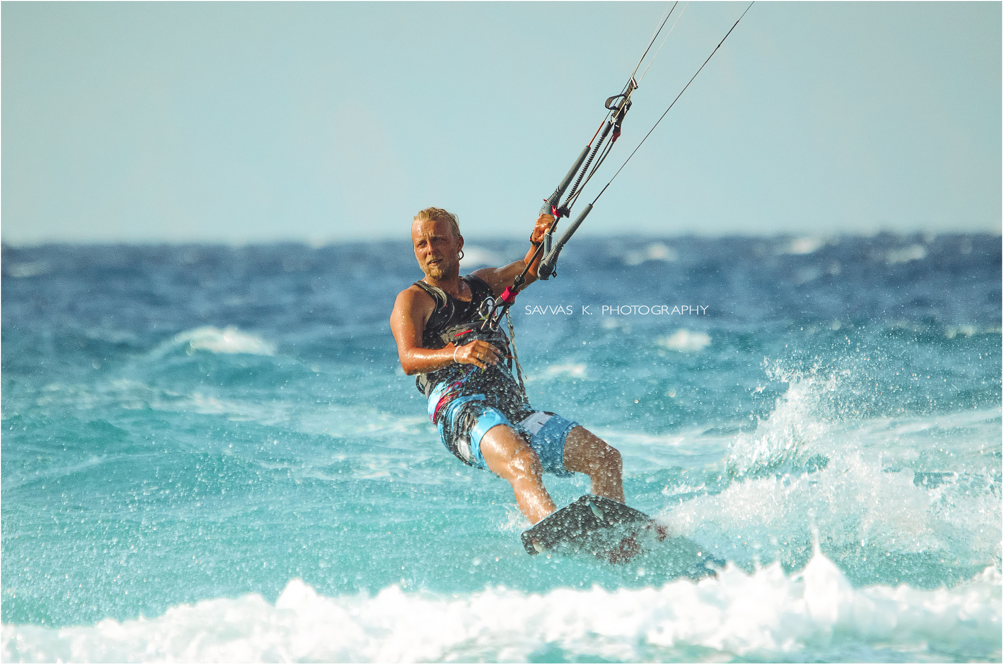 Sigma 120-400mm F4.5-5.6 DG OS HSM sample photo. Kitesurf photography