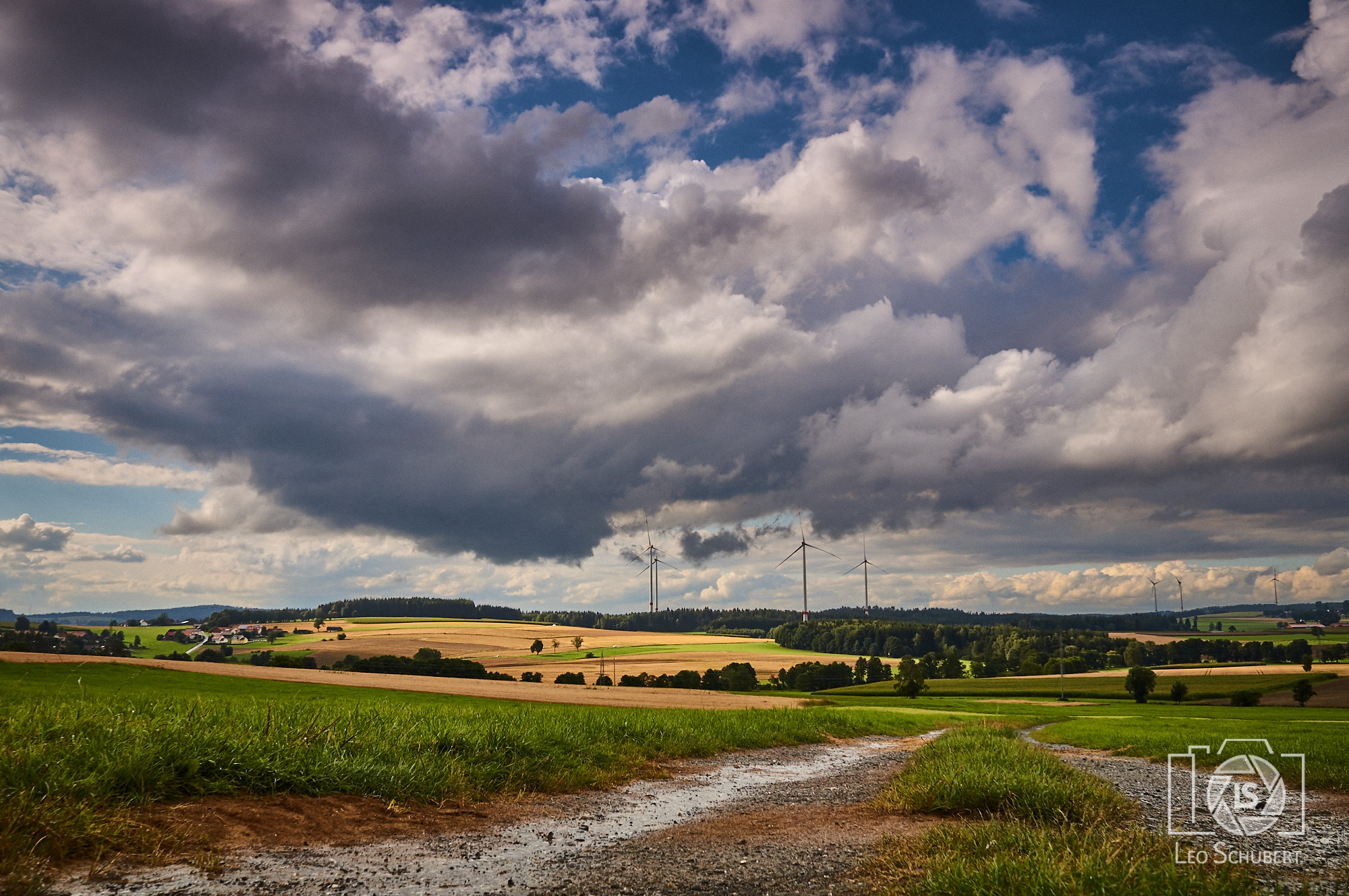 Sony SLT-A37 + Sony DT 18-70mm F3.5-5.6 sample photo. Clouds in saxony photography