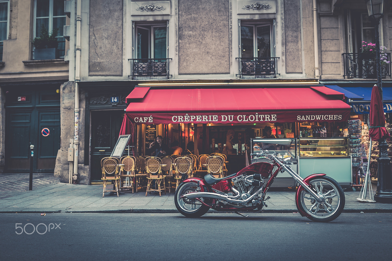Canon EF 35mm F1.4L II USM sample photo. Motorcycle photography
