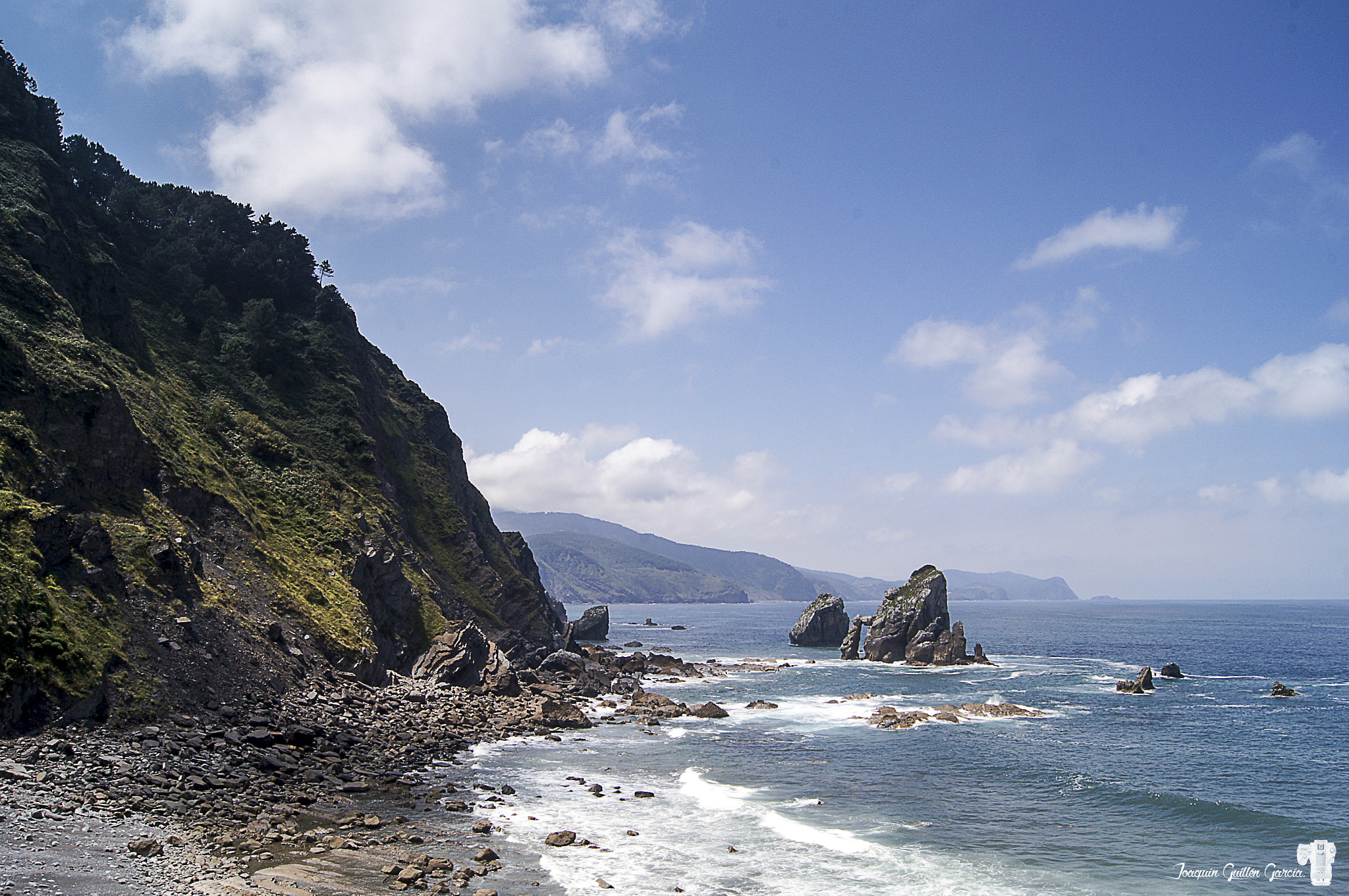 Sony SLT-A35 + Sony DT 18-55mm F3.5-5.6 SAM sample photo. Gaztelugatxe photography