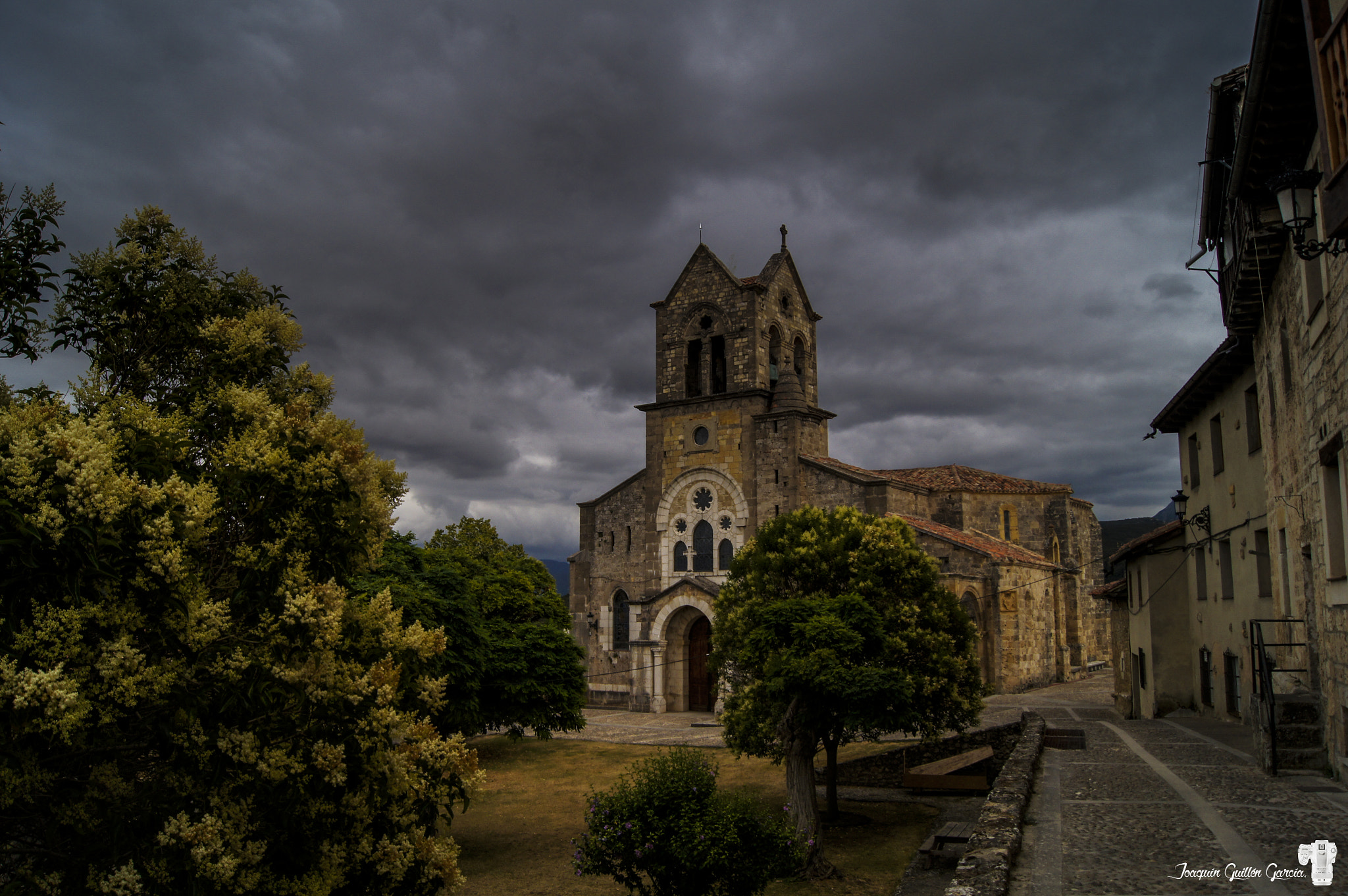 Sony SLT-A35 + Sony DT 18-55mm F3.5-5.6 SAM sample photo. Frias photography