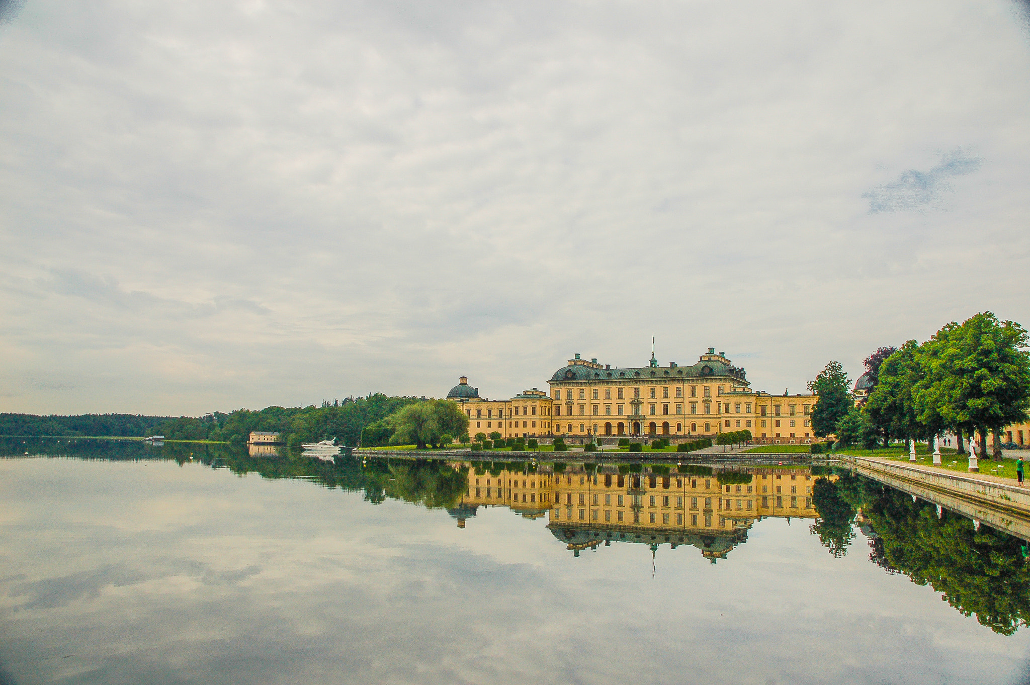 Nikon D50 sample photo. Drottningholms slott photography