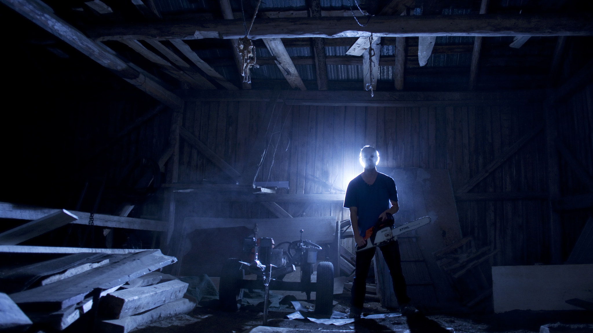 Canon EF 24mm F2.8 sample photo. Québec chainsaw massacre photography