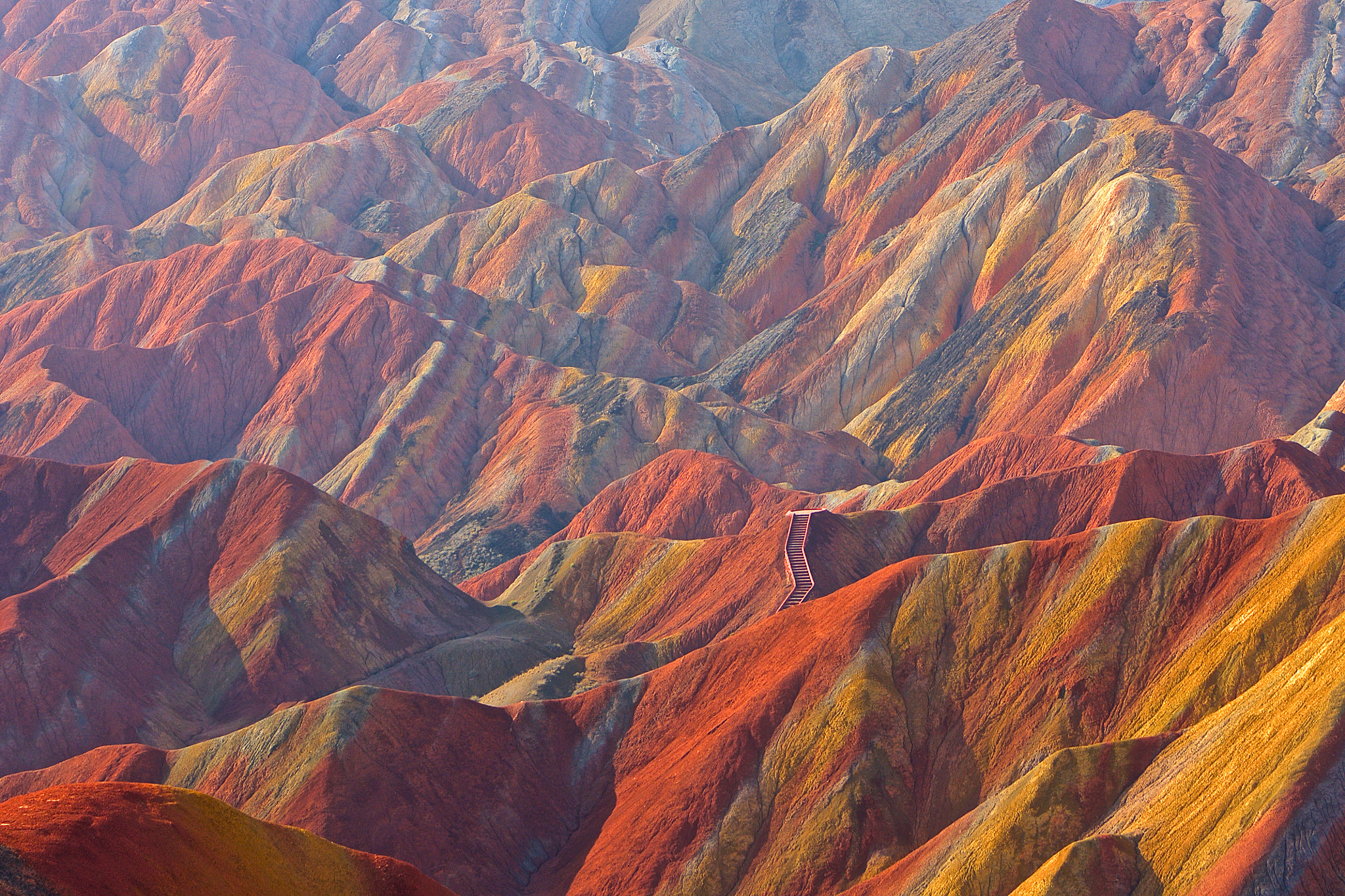 Sony Alpha DSLR-A700 + Sony 70-400mm F4-5.6 G SSM sample photo. Zhangye danxia photography