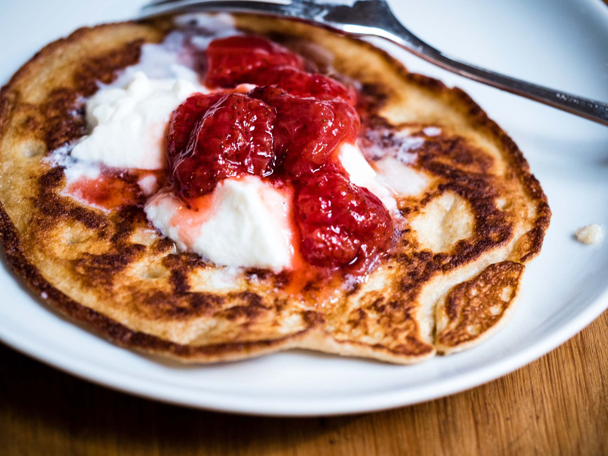 Olympus PEN E-PL7 sample photo. Pancake dessert photography