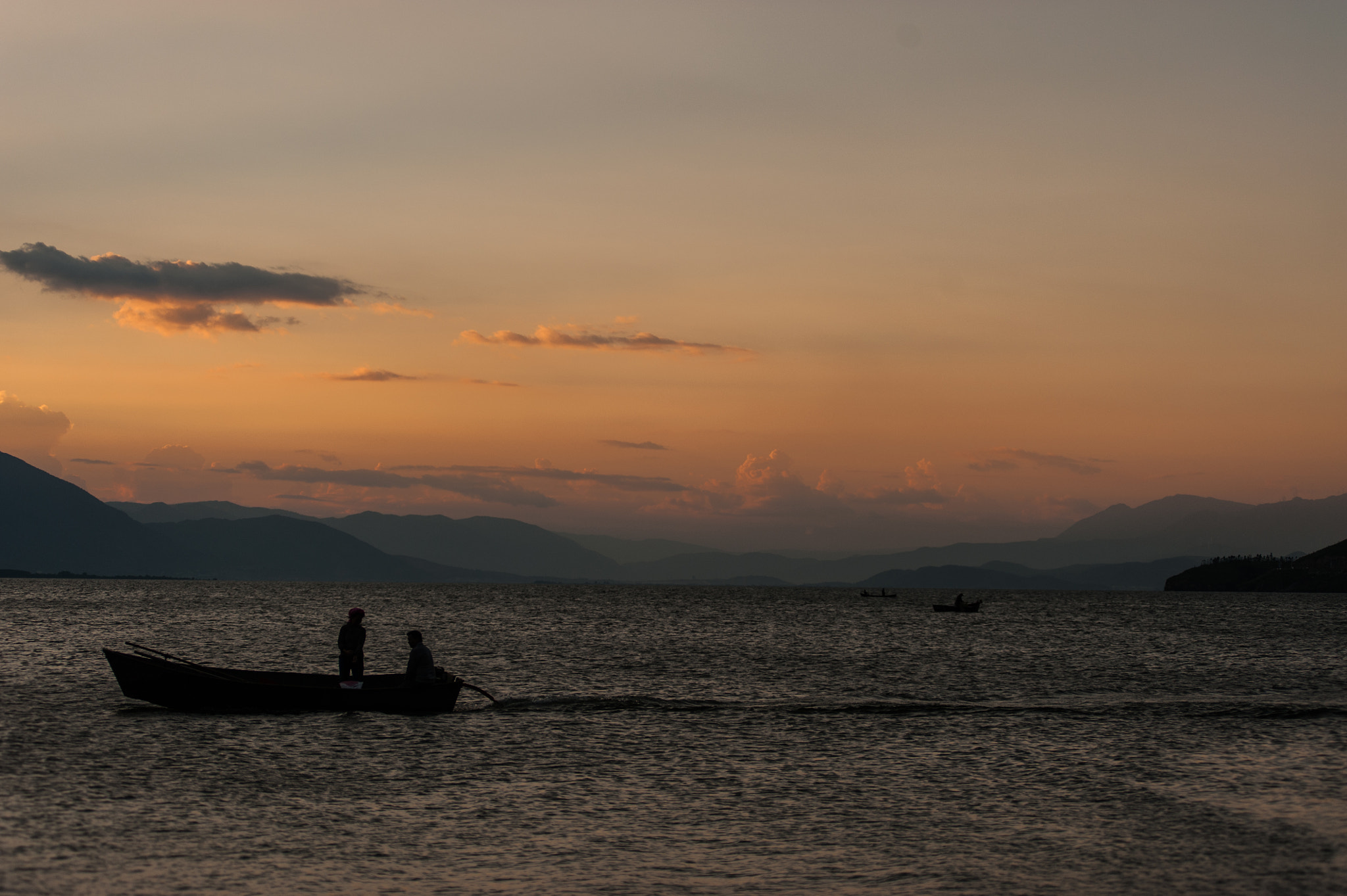 Nikon AF-Nikkor 80-200mm F2.8D ED sample photo. 归航 photography