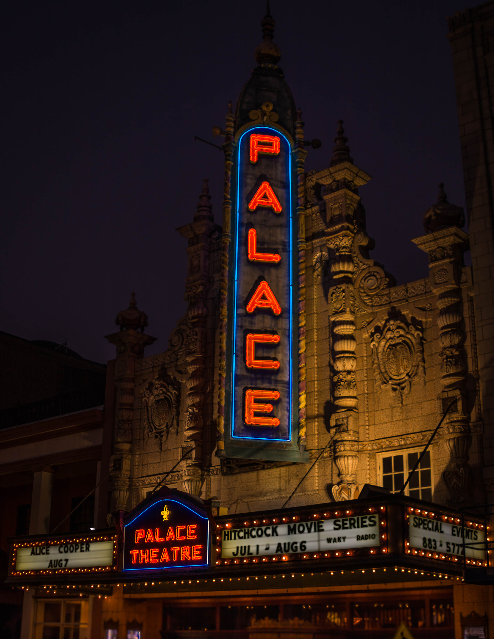 AF Zoom-Nikkor 24-120mm f/3.5-5.6D IF sample photo. The palace photography