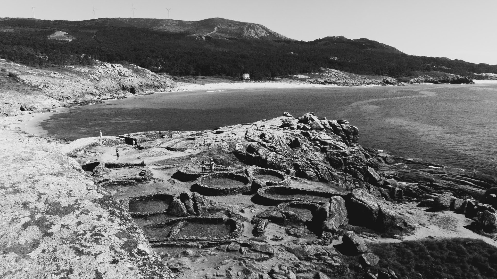 Pentax 02 Standard Zoom sample photo. Castro de baroña photography