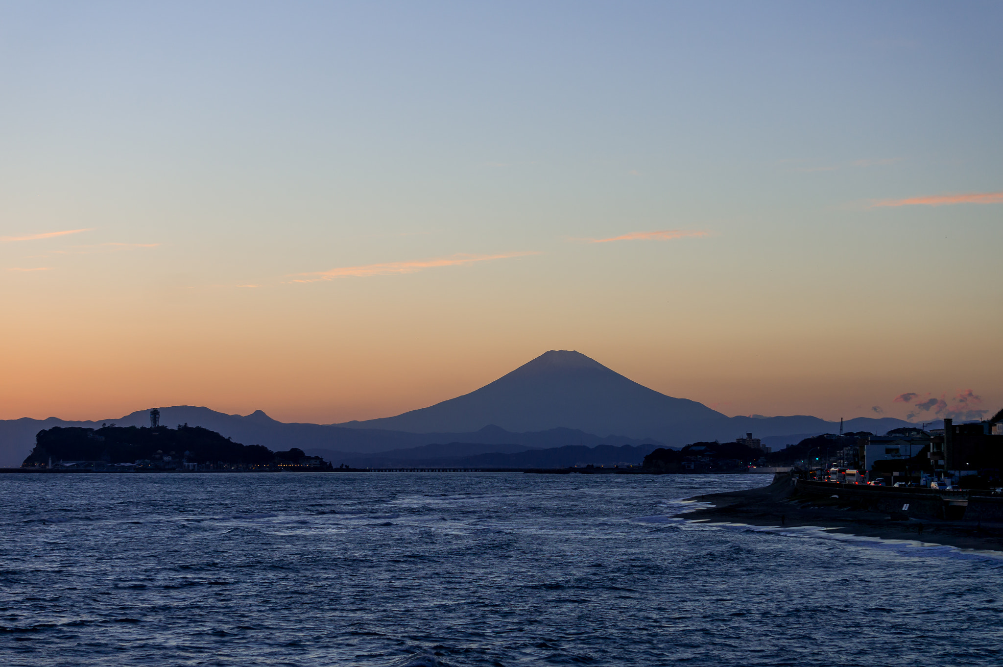 Sony Alpha NEX-5R + Sony E 55-210mm F4.5-6.3 OSS sample photo. View from inamuragasaki photography