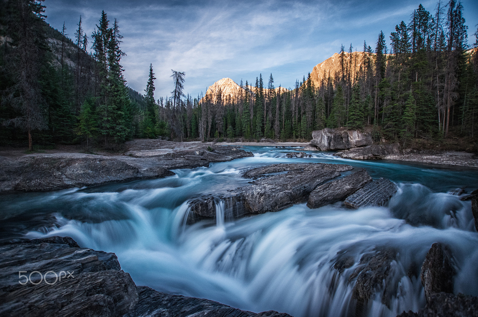 Sigma 10-20mm F3.5 EX DC HSM sample photo. Sunset in natural bridge photography