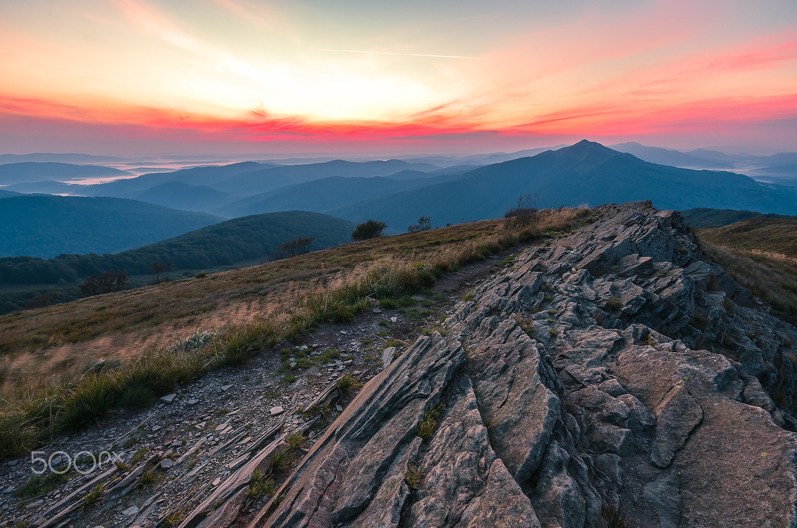 Sigma AF 10-20mm F4-5.6 EX DC sample photo. Sunrise on połonina wetlinska...bieszczady photography