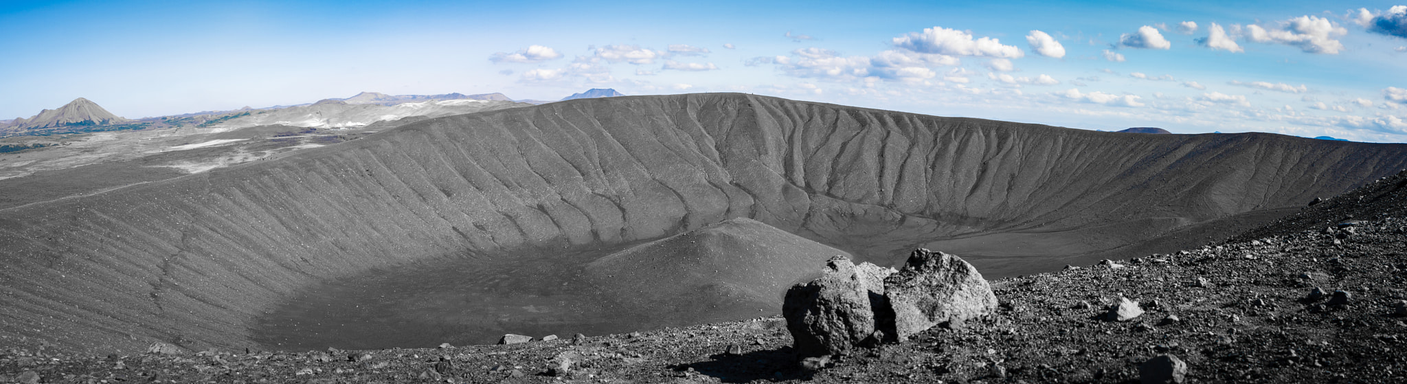 Canon EOS 40D + Canon EF 24-70mm F2.8L USM sample photo. Volcano photography