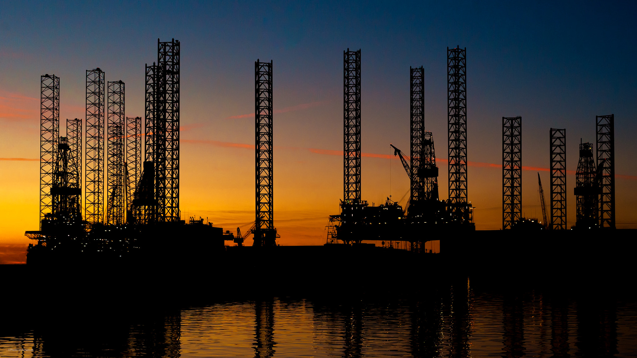 Nikon D3 + Nikon AF Nikkor 50mm F1.8D sample photo. Sunset over semco maritime photography