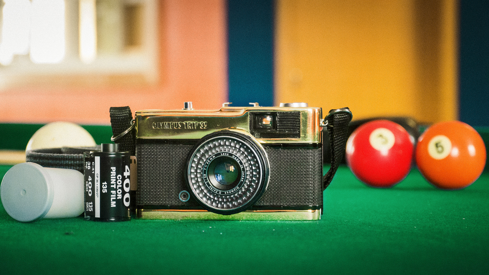 Panasonic Lumix DMC-GH2 sample photo. Bling bling olympus photography