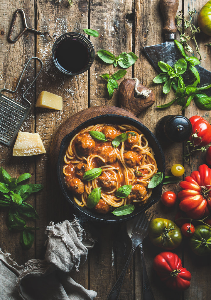 Italian pasta spaghetti with tomato sauce and meatballs by Anna Ivanova on 500px.com
