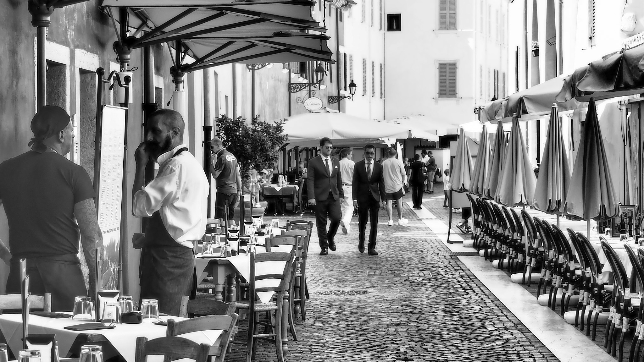 OLYMPUS M.14-150mm F4.0-5.6 II sample photo. Italy b&w 2016 photography