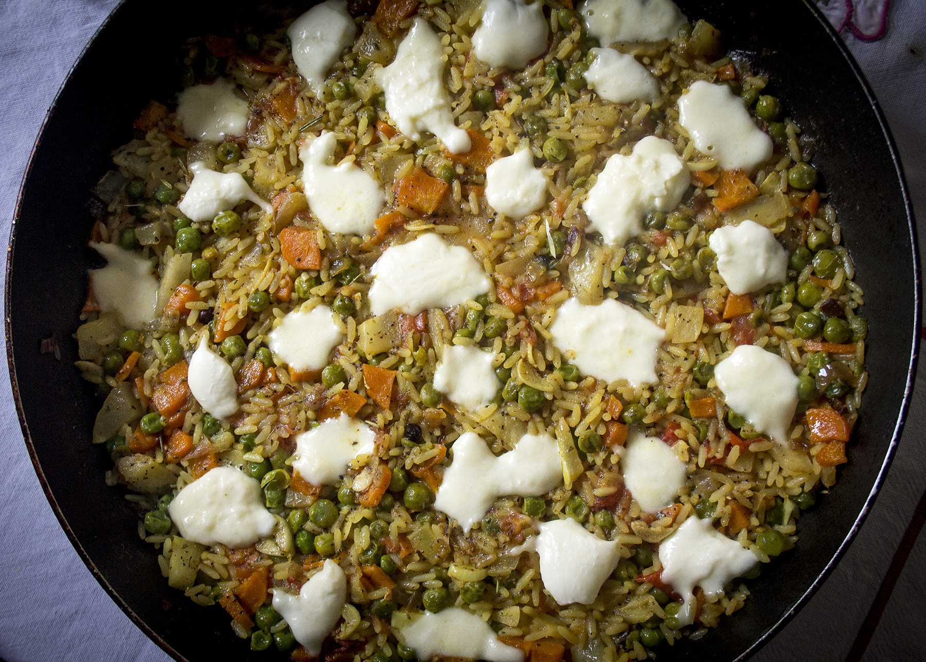 Canon EF-S 18-55mm F3.5-5.6 II sample photo. Paella moments photography