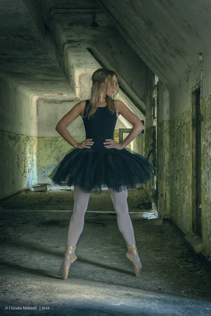 Canon EF 28-90mm f/4-5.6 sample photo. ...ballerina.urban project... photography
