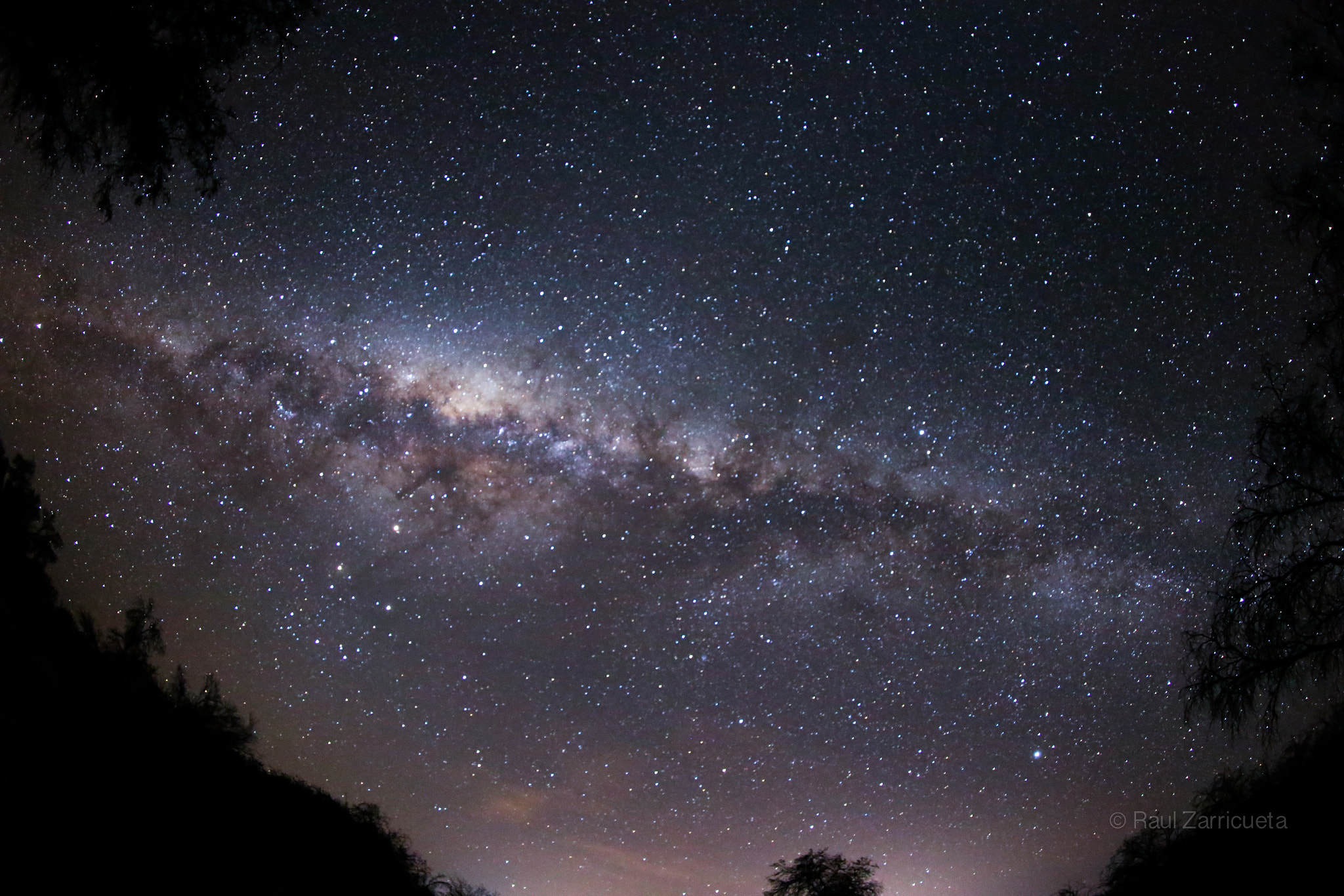 Canon EF 8-15mm F4L Fisheye USM sample photo. Milky way tarapaca chile photography