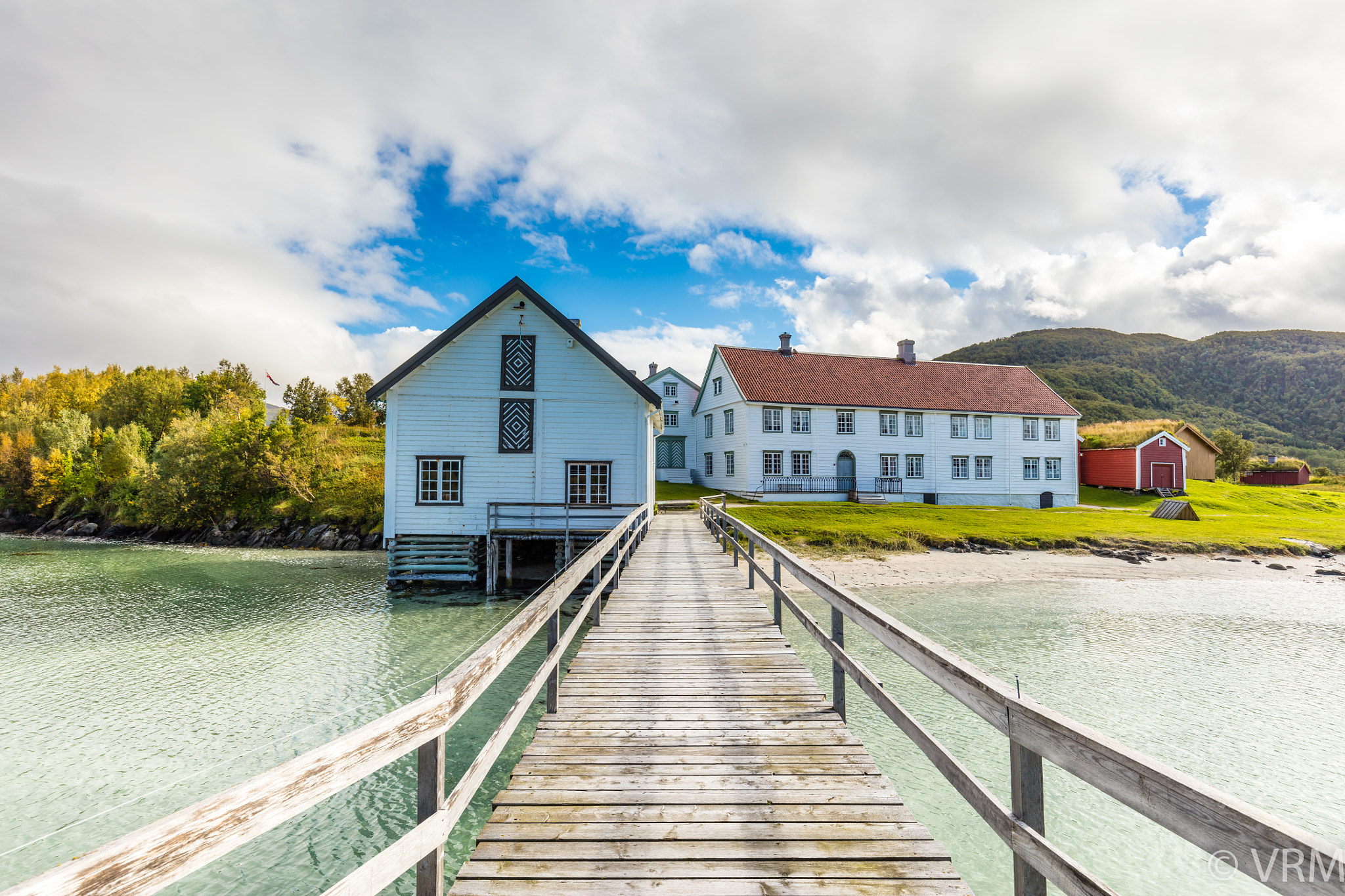 Canon EOS 5DS + Canon EF 16-35mm F4L IS USM sample photo. Kjerringøy tradingpost photography
