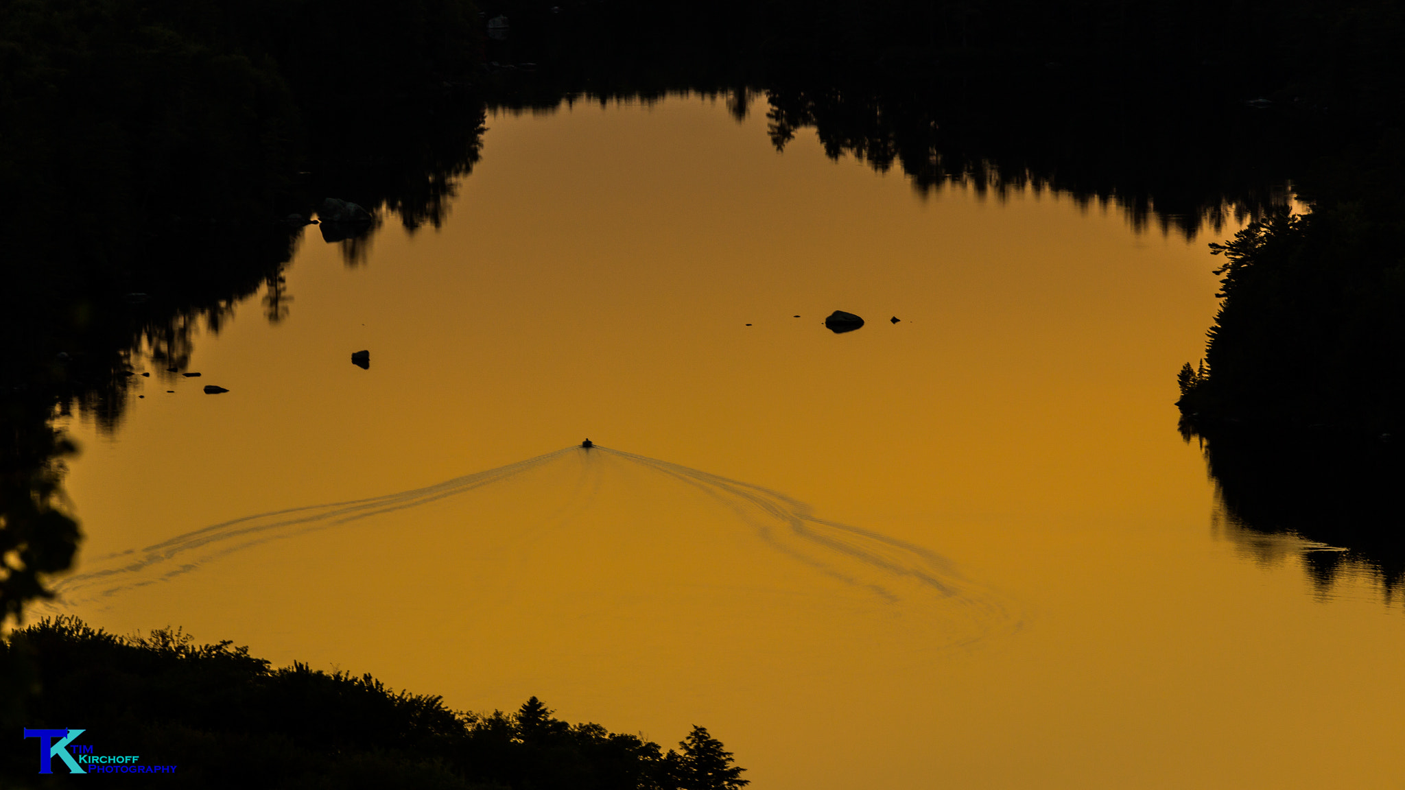 Canon EF 70-200mm F2.8L IS II USM sample photo. Boat on kettle pond at dusk photography