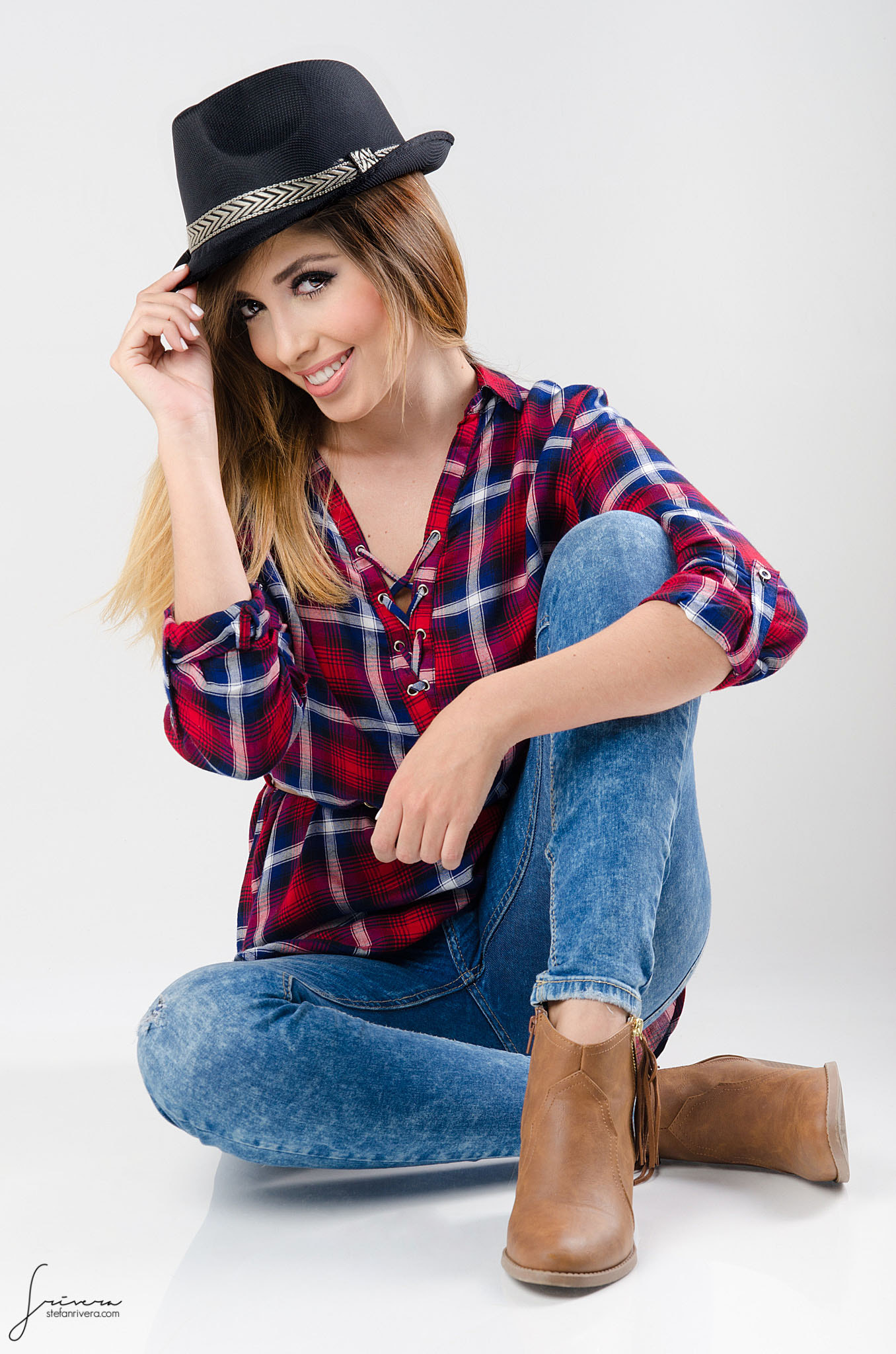 Sigma 17-70mm F2.8-4.5 DC Macro Asp. IF sample photo. Larissa photography