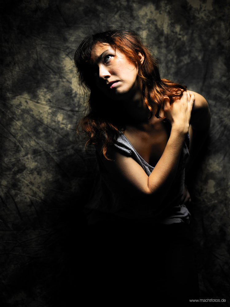 Phase One P40+ sample photo. Elegy photography