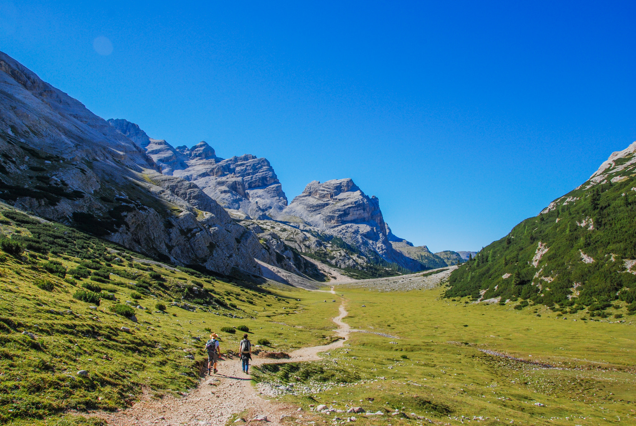 Nikon D40X sample photo. Ways of dolomites photography