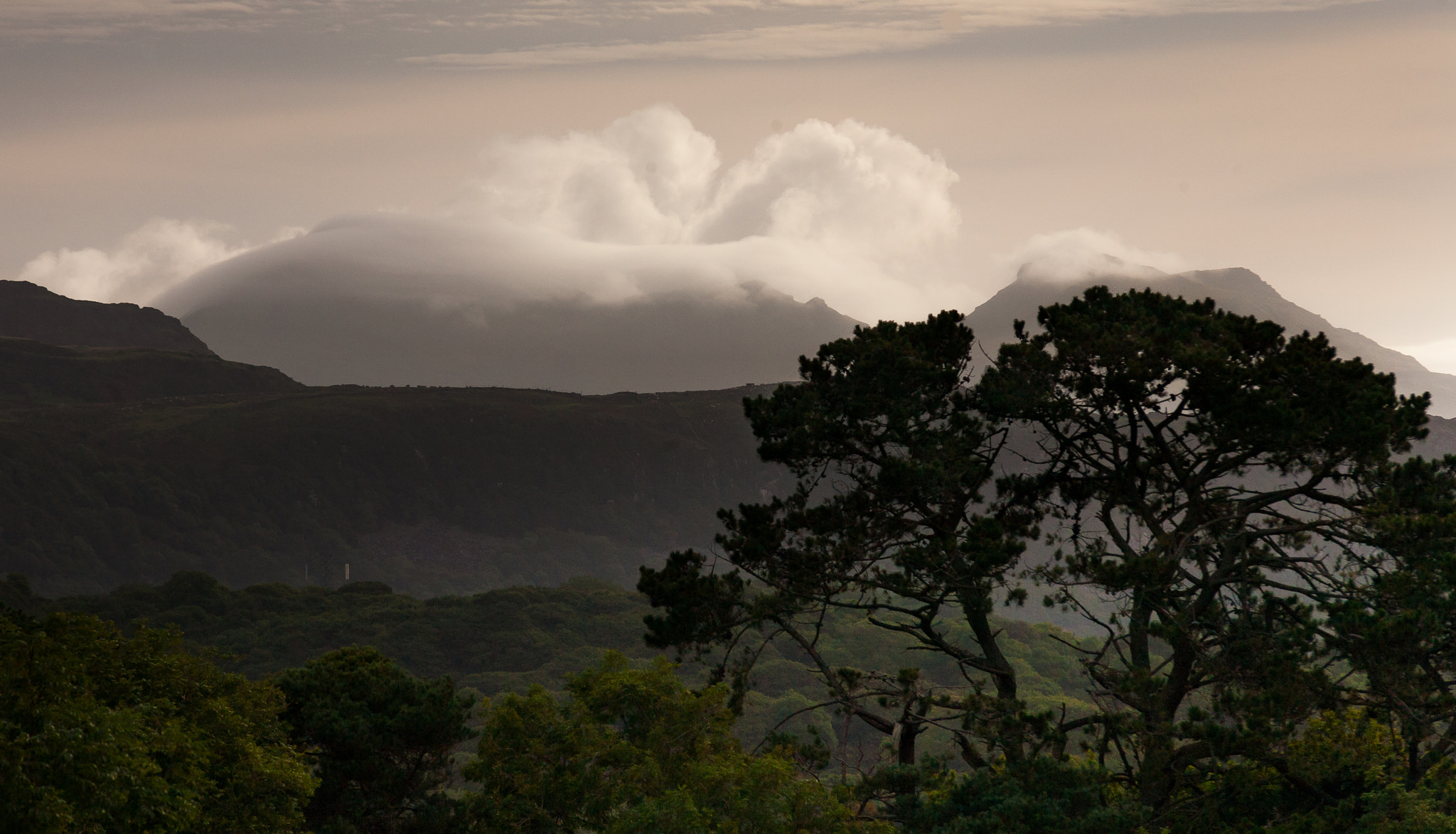 Canon EOS 5D sample photo. Clouds on the moelwyns photography