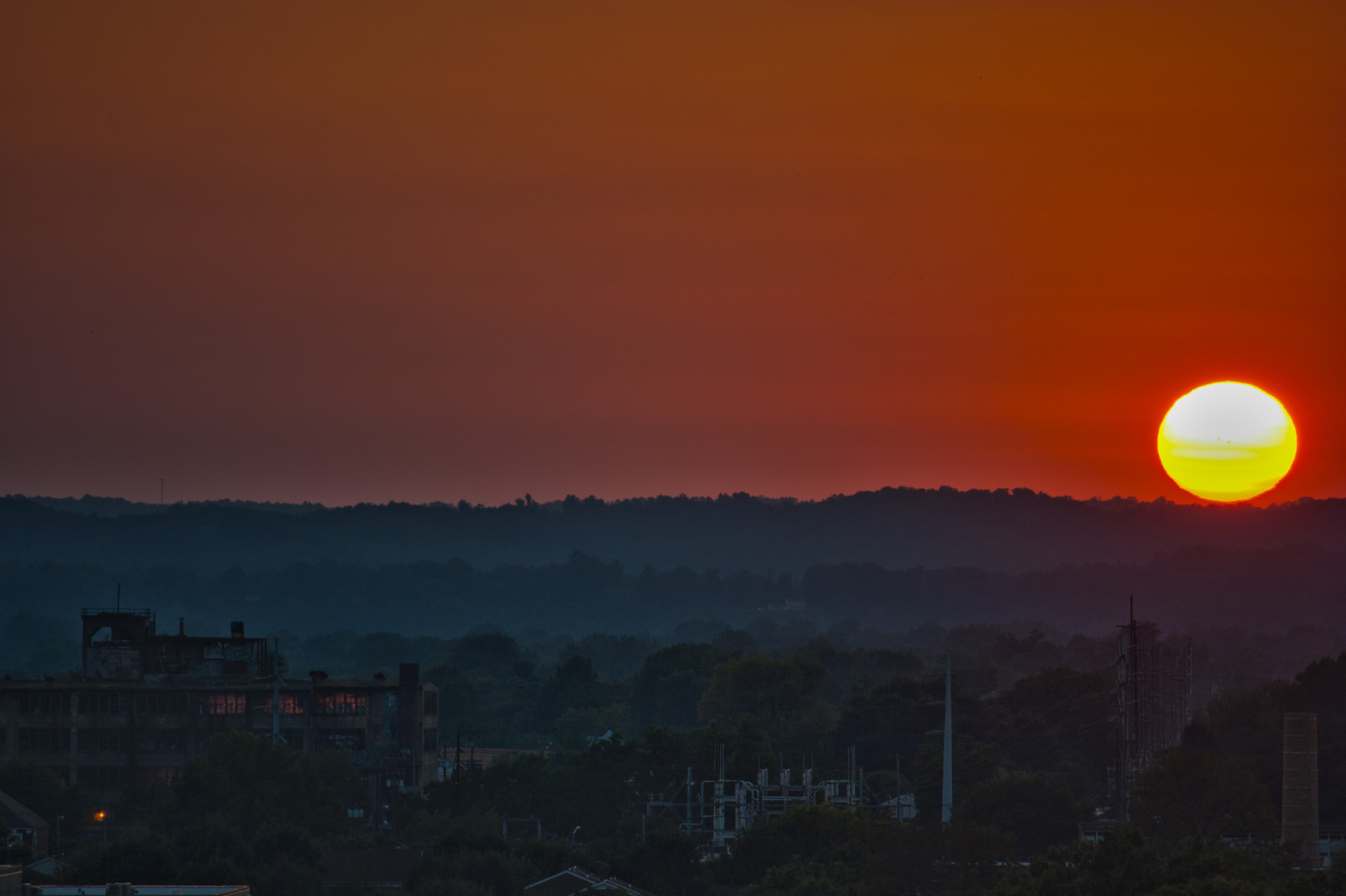 Canon EOS 400D (EOS Digital Rebel XTi / EOS Kiss Digital X) sample photo. Tonight on the walking dead... photography