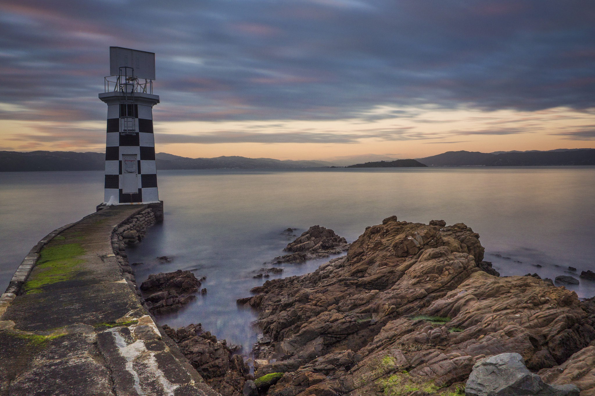 Olympus OM-D E-M5 + OLYMPUS M.12mm F2.0 sample photo. Point halswell lighthouse photography