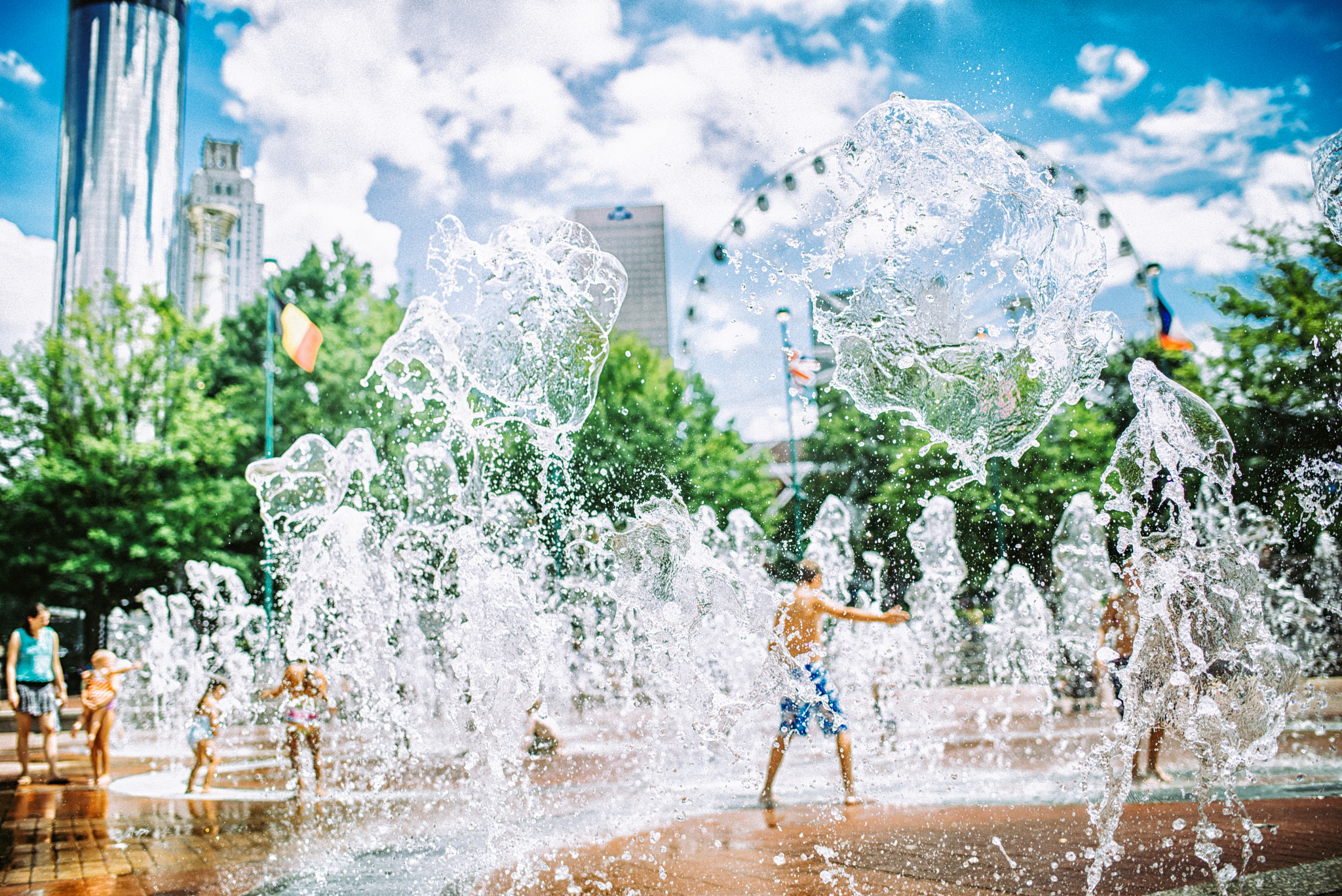 Nikon D800E + Nikon AF-S Nikkor 35mm F1.8G ED sample photo. Summer in atlanta photography