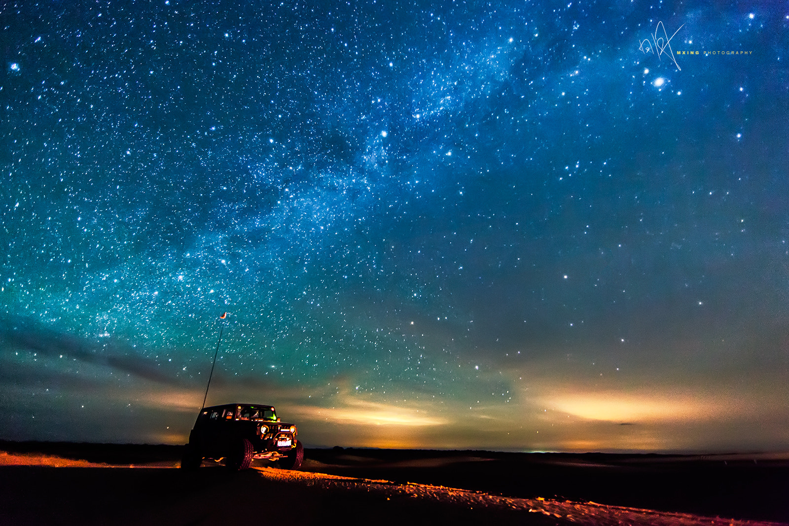 Canon EF 14mm F2.8L II USM sample photo. Night photography