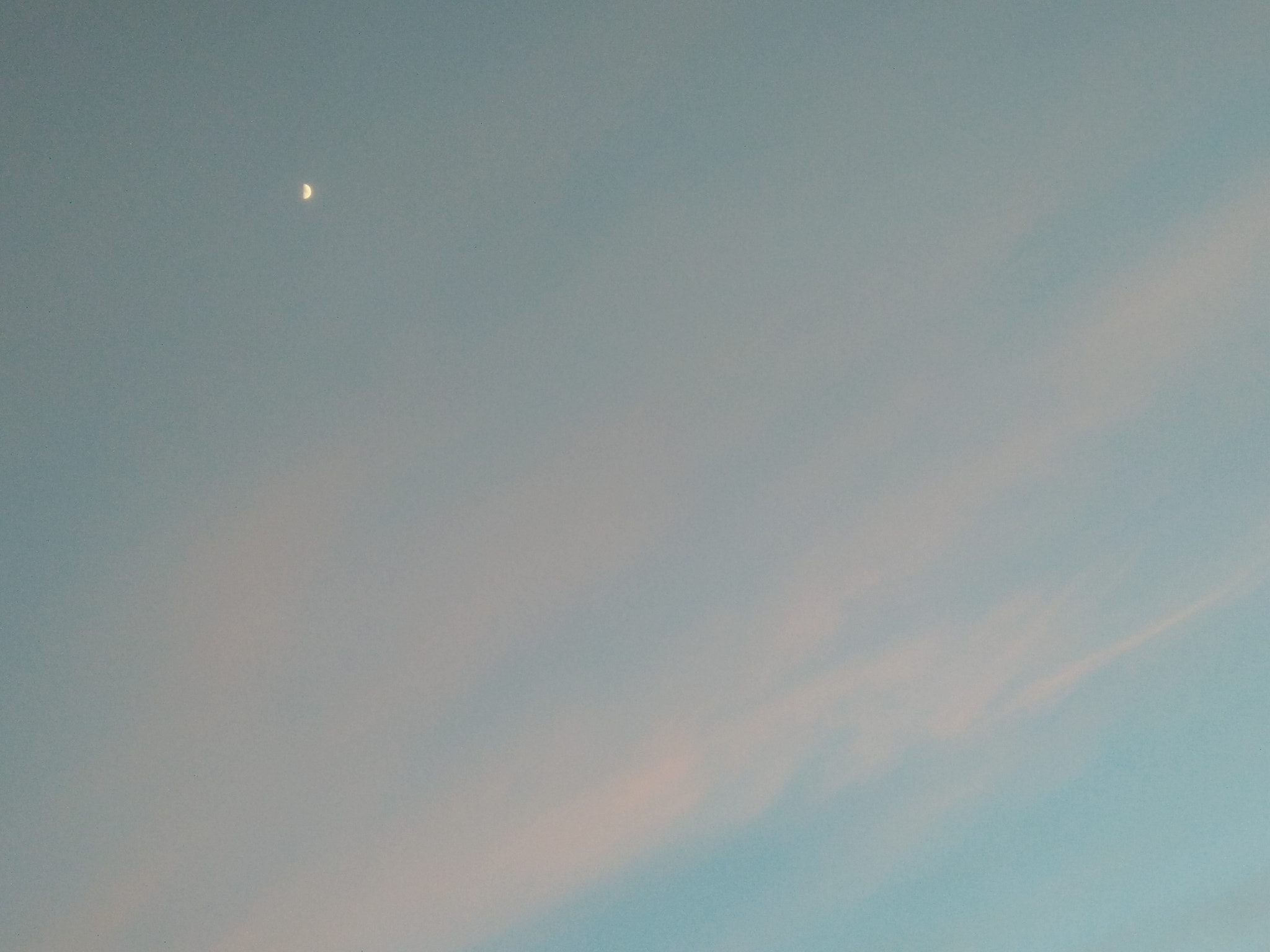 OnePlus ONE E1005 sample photo. Moon sky photography