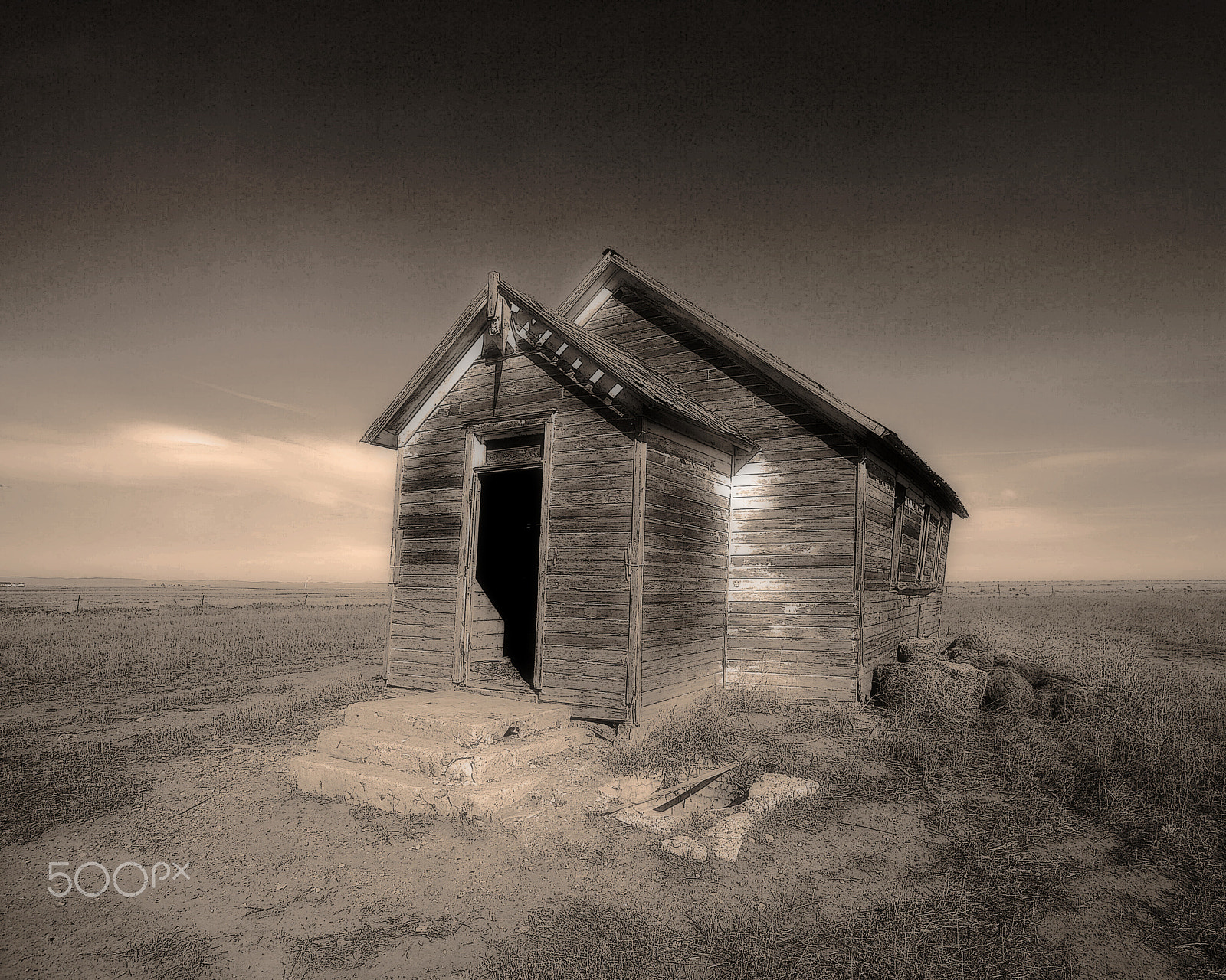 Kodak DCS Pro 14N sample photo. Old farm building photography