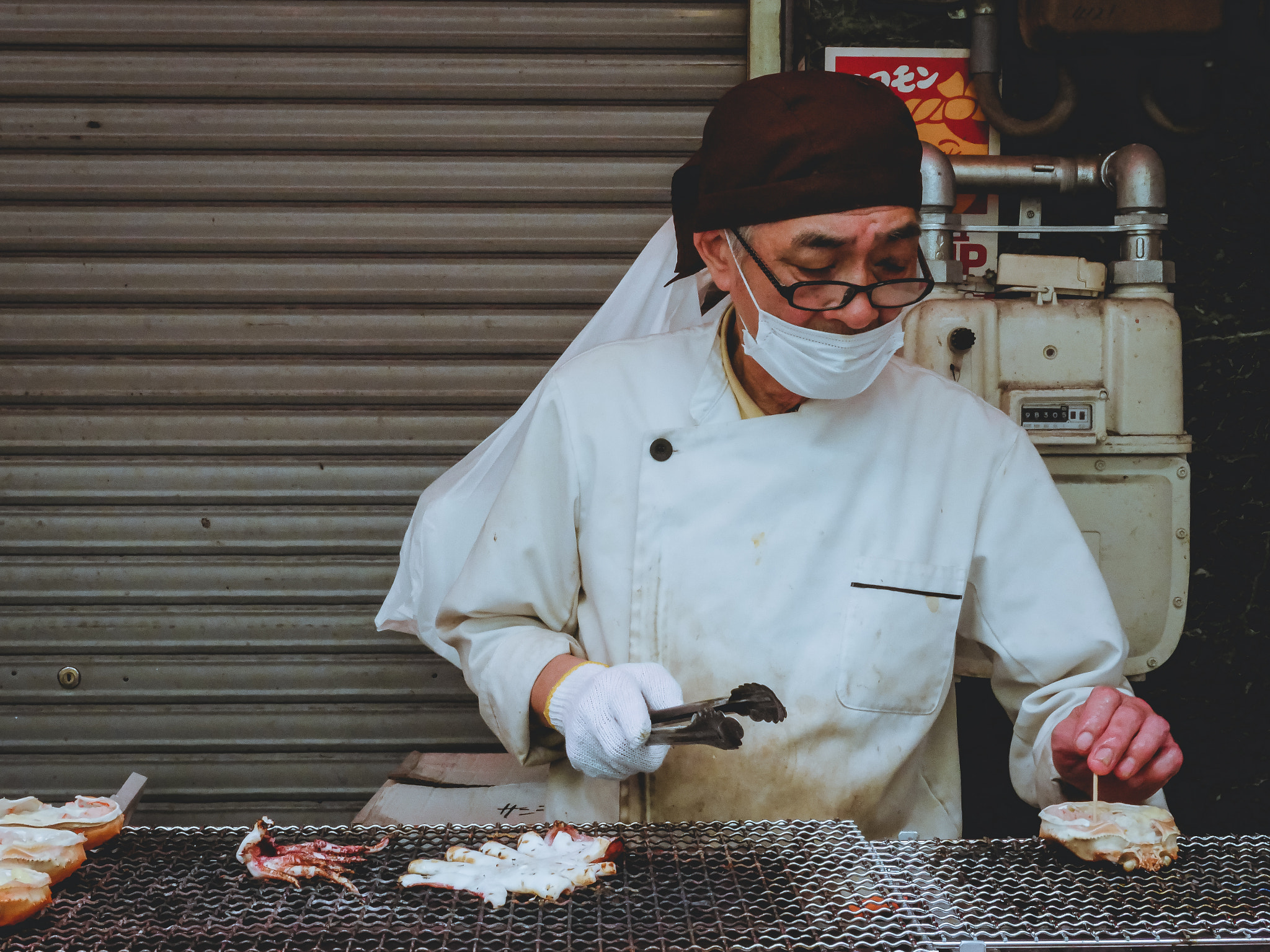 Panasonic Lumix DMC-GX8 + Panasonic Leica DG Summilux 25mm F1.4 II ASPH sample photo. When masters work photography