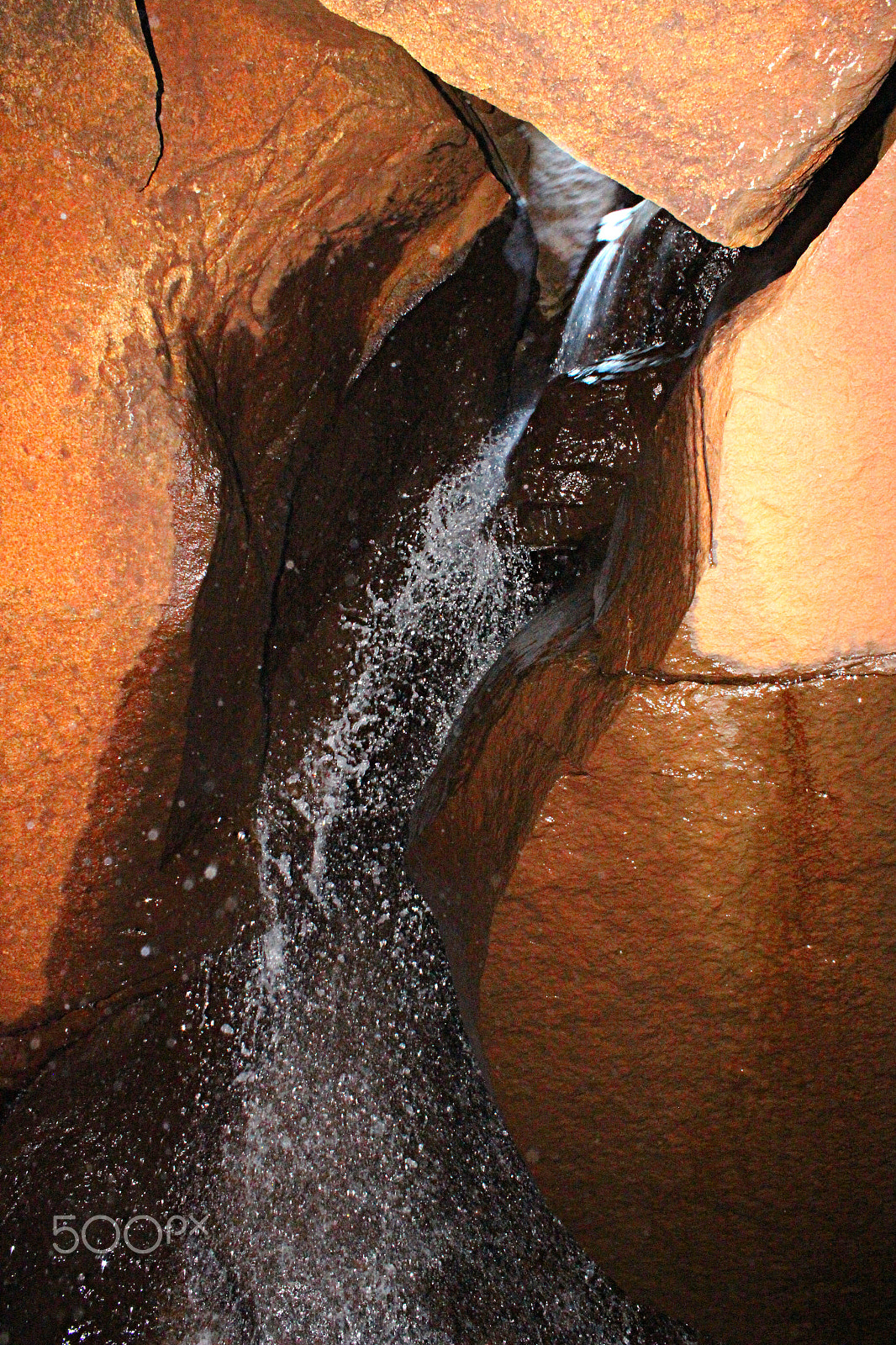 18.0 - 55.0 mm sample photo. Caved waterfall photography