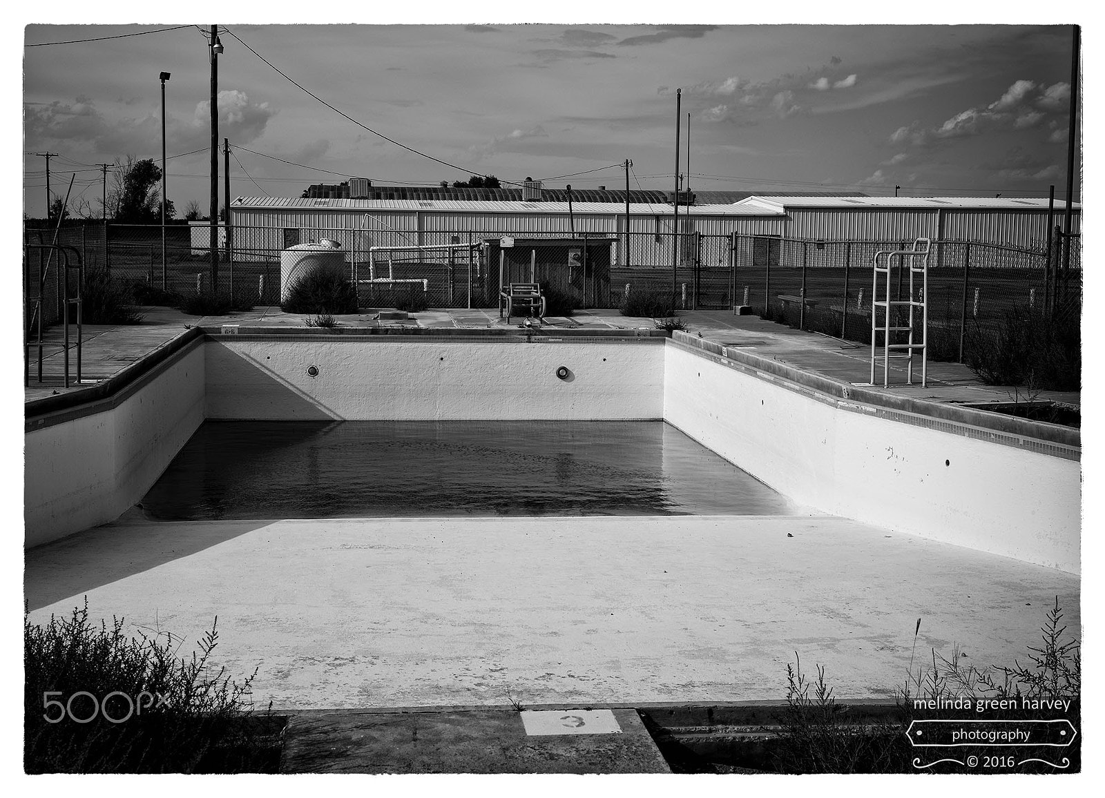 Leica Summarit-M 50mm F2.4 sample photo. It's a matter of priorities photography