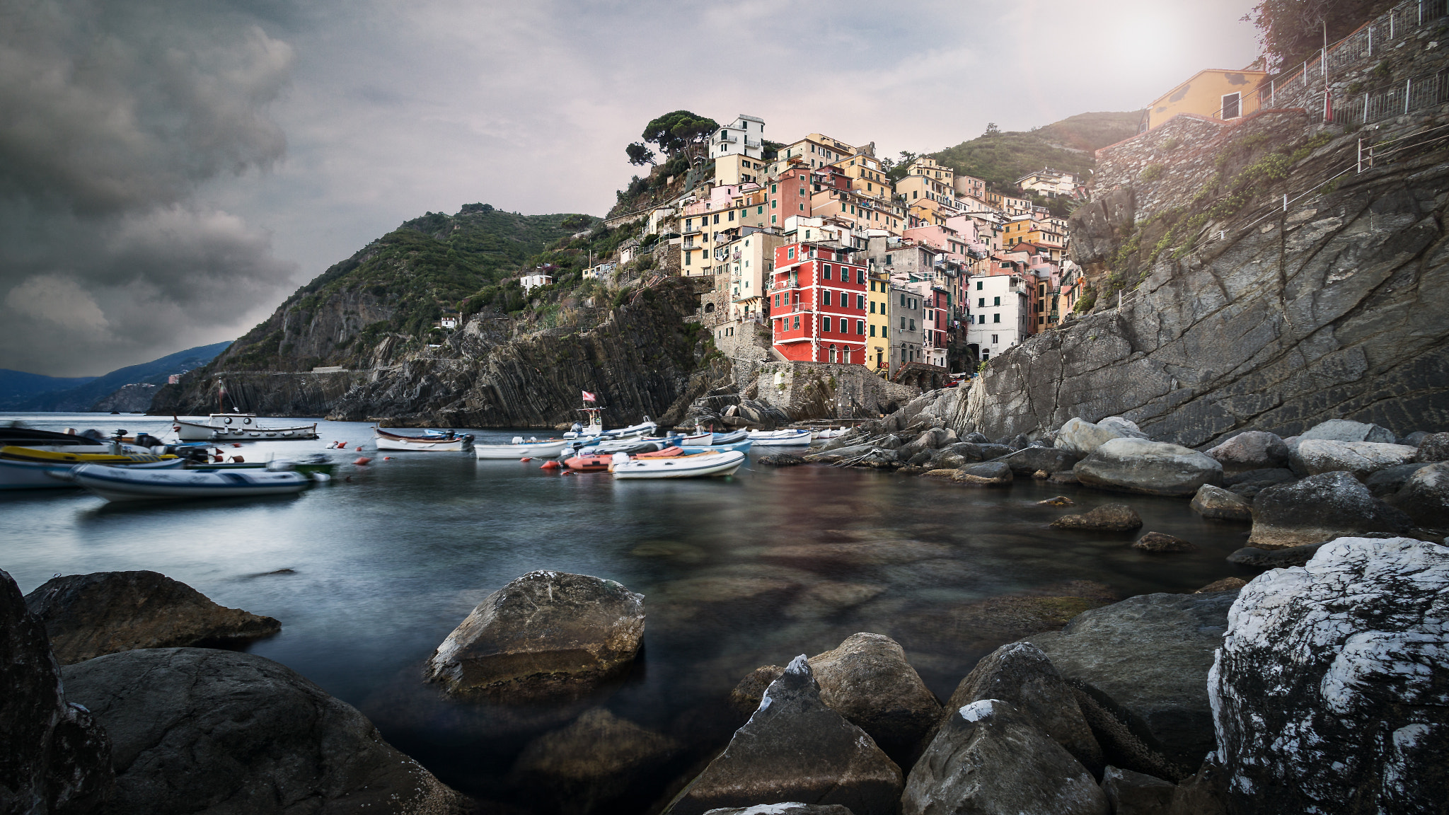Canon EOS 6D + Canon EF 17-35mm f/2.8L sample photo. Riomaggiore photography