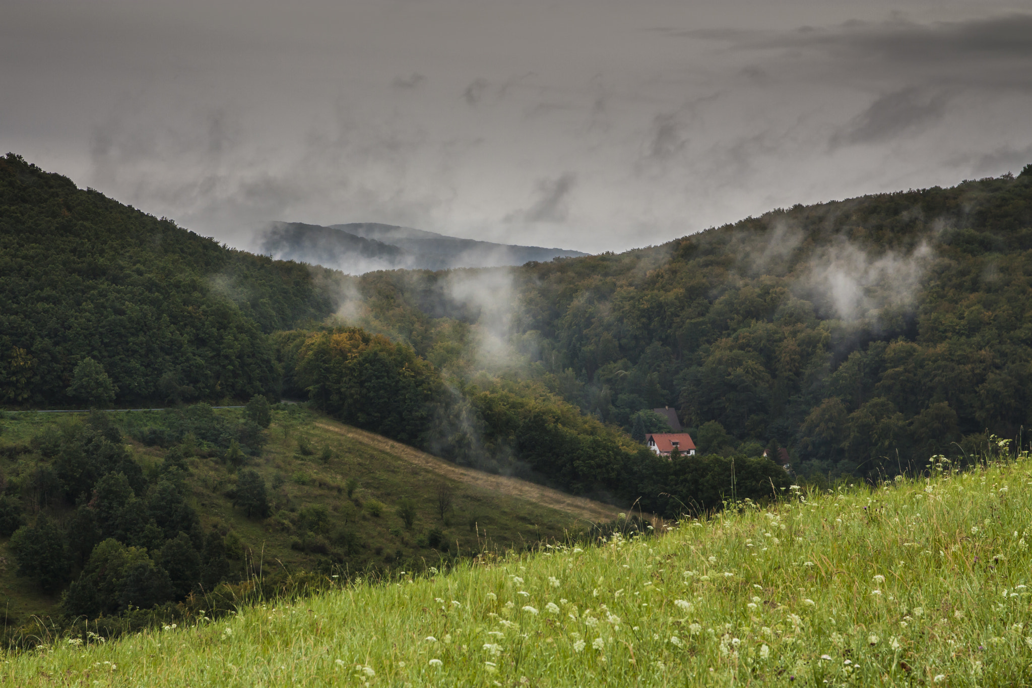 Sigma 17-70mm F2.8-4 DC Macro OS HSM sample photo. Répáshuta (hungarian village) photography