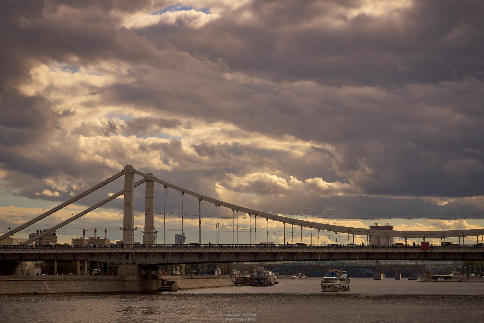 Olympus PEN E-PL5 sample photo. Clouds photography