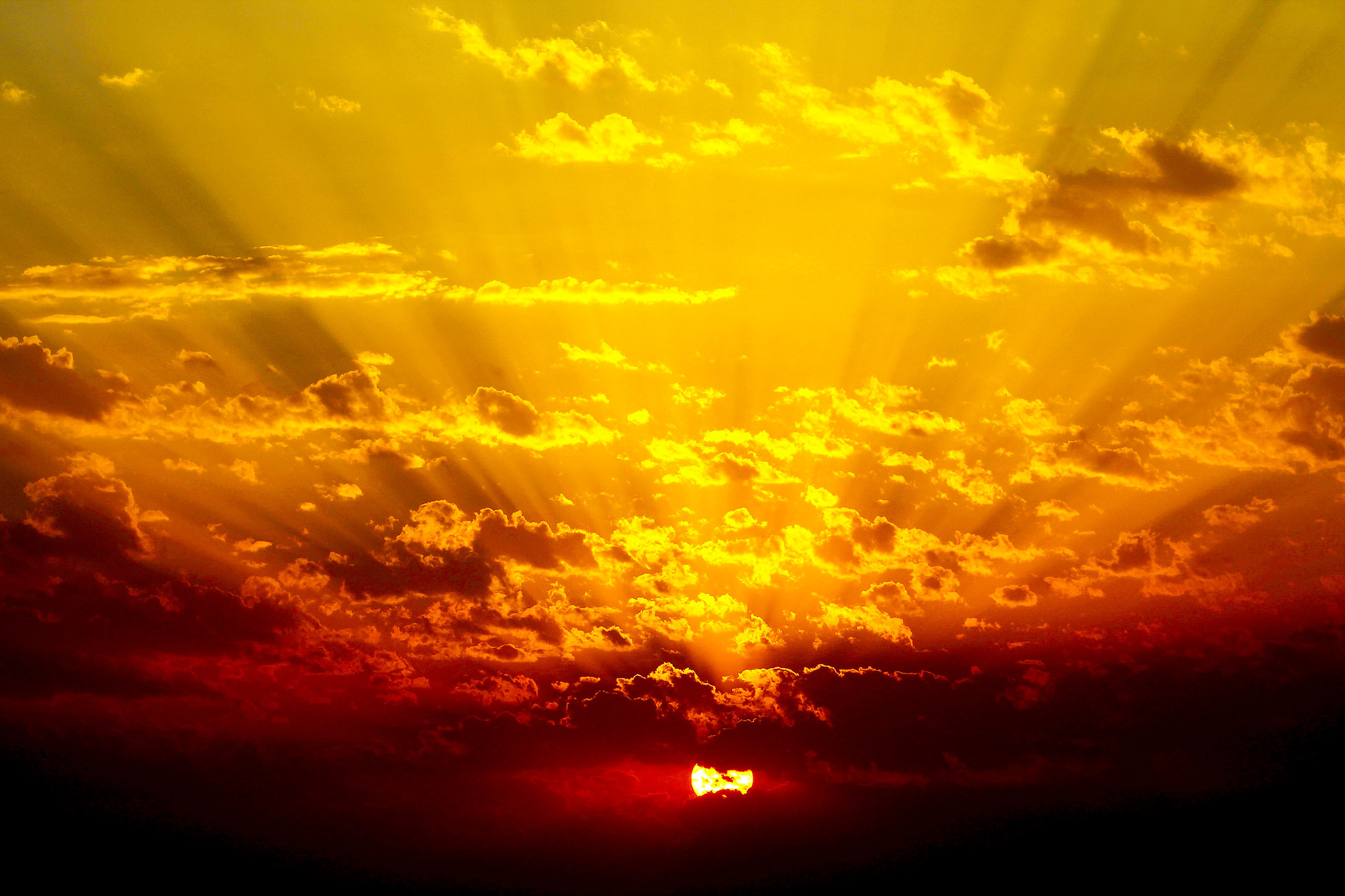 Canon EF75-300mm f/4-5.6 sample photo. Dramatic sunset taken from jumeirah beach dubai photography