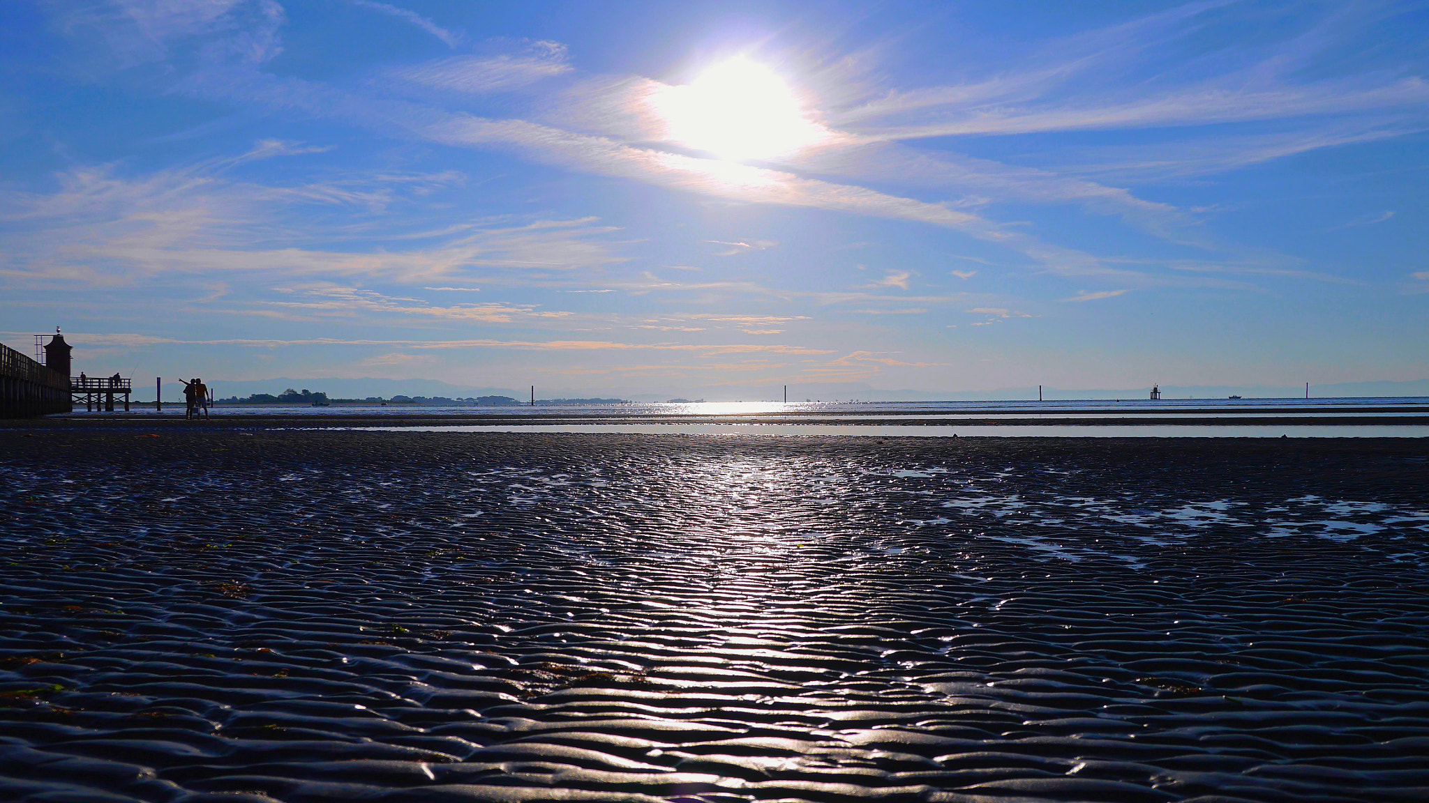 LUMIX G VARIO PZ 14-42/F3.5-5.6 sample photo. Seaside photography