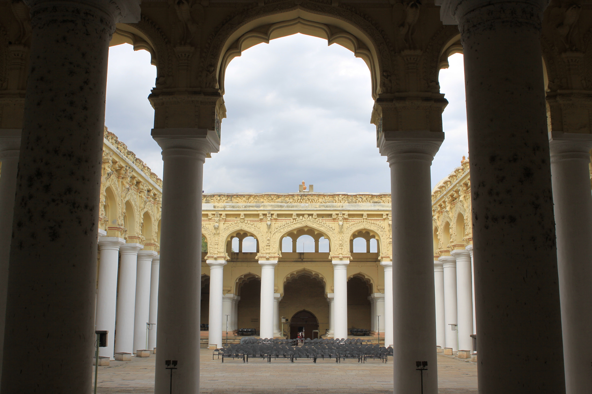 Canon EOS 50D + Canon EF 24-70mm F2.8L USM sample photo. Main courtyard, thirumalai nayakkar palace photography